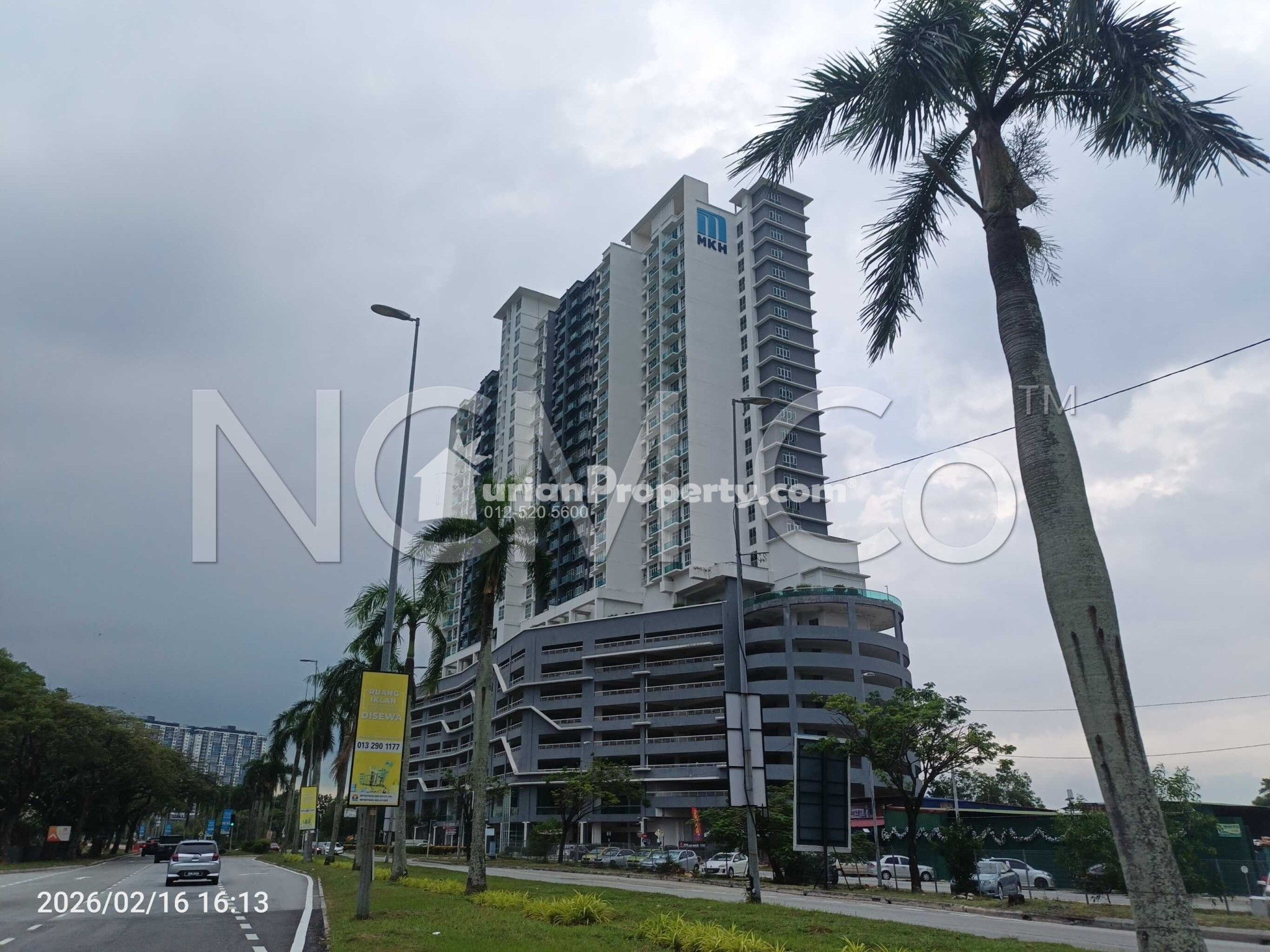 Serviced Residence For Auction at Saville D'lake