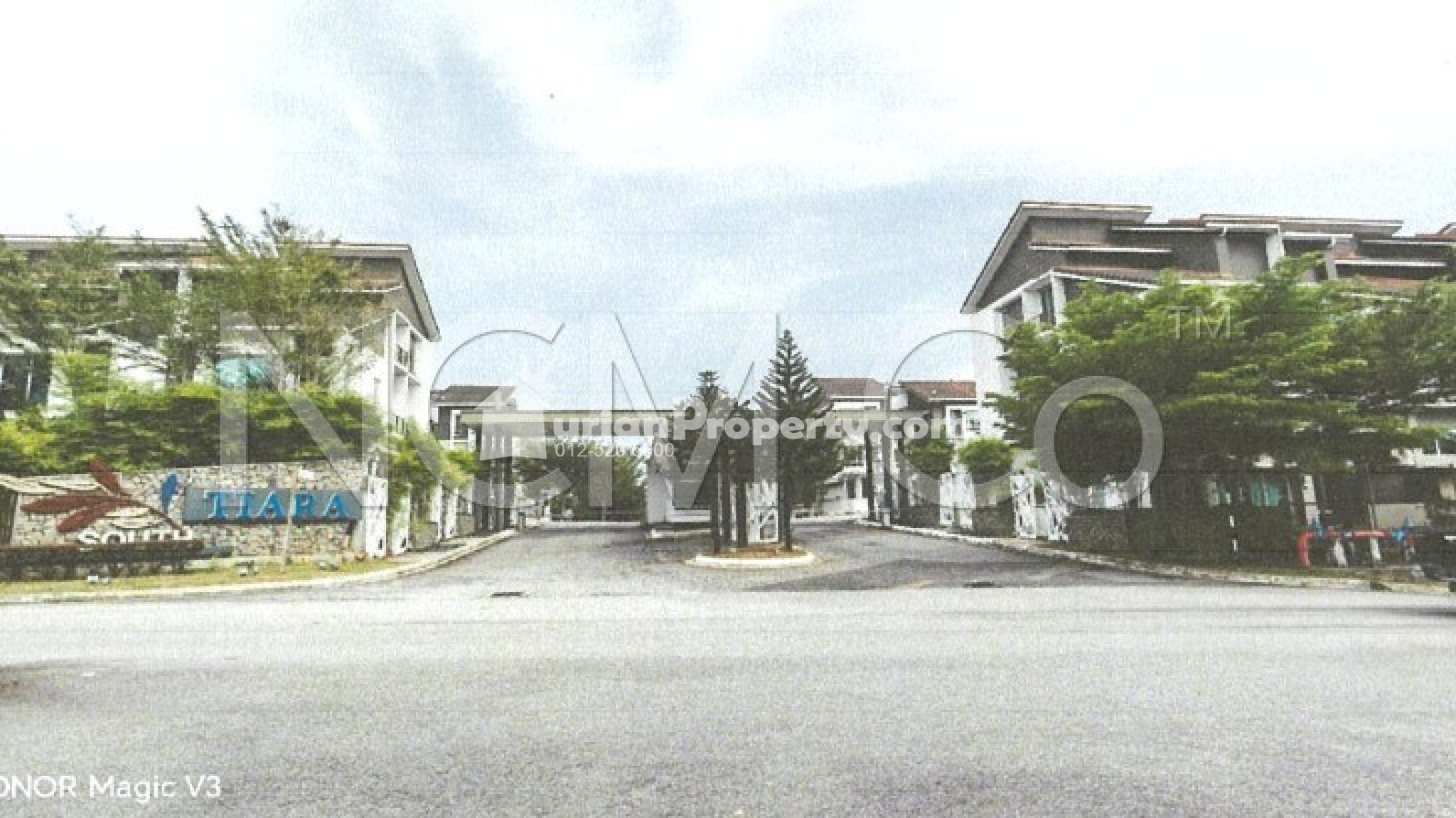 Terrace House For Auction at Tiara South