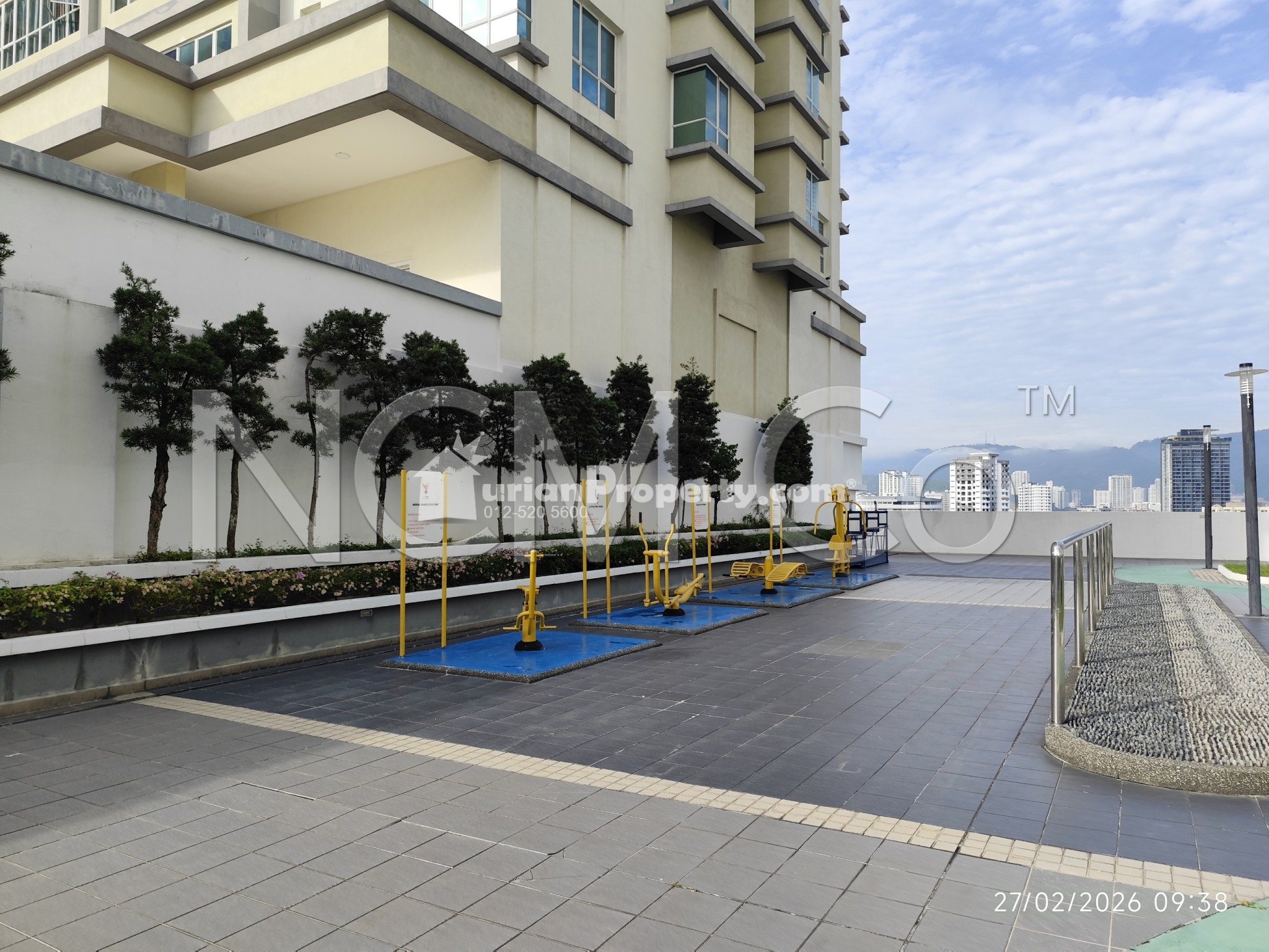 Condo For Auction at Birch The Plaza