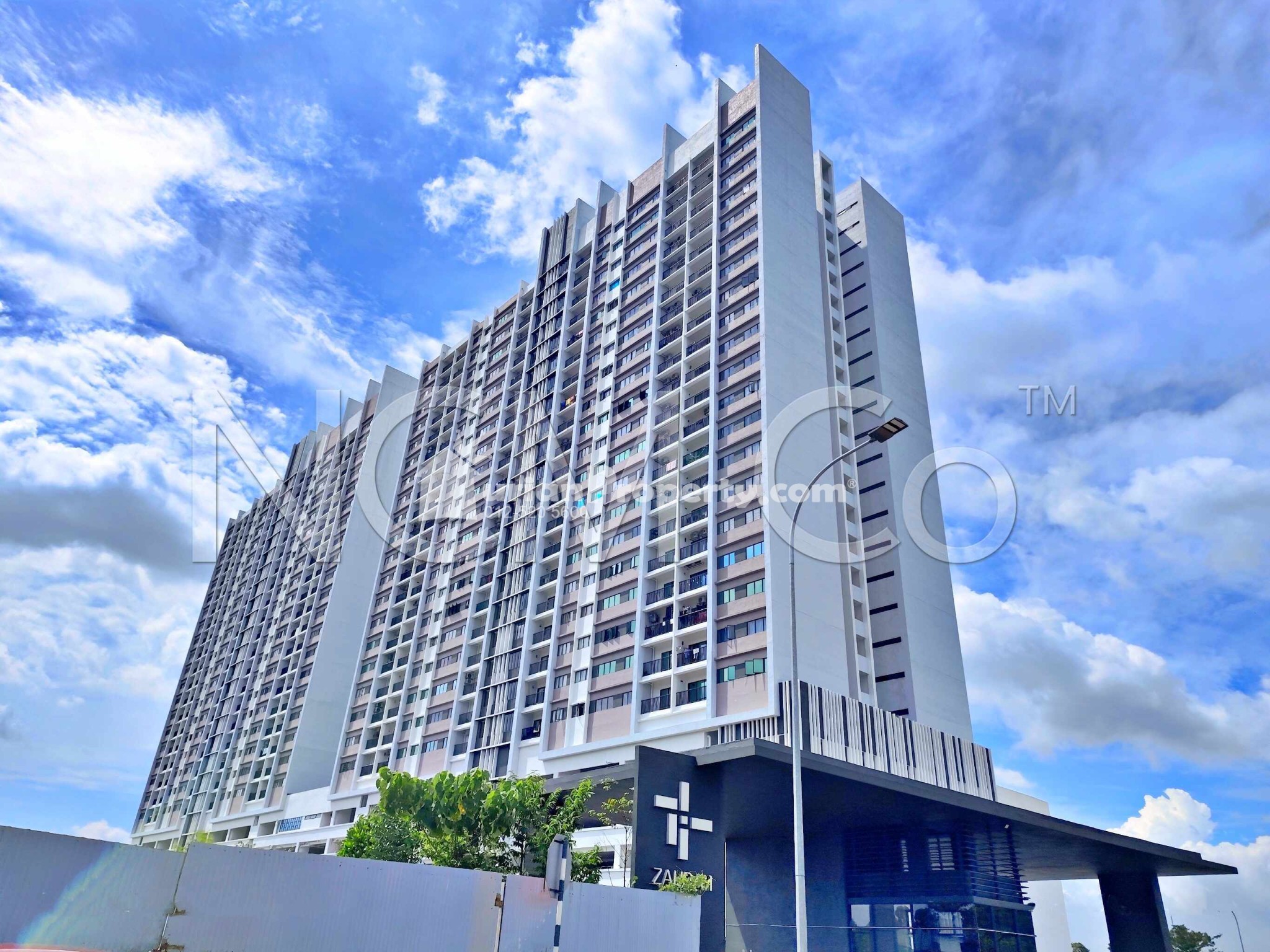 Apartment For Auction at Zahra Residensi