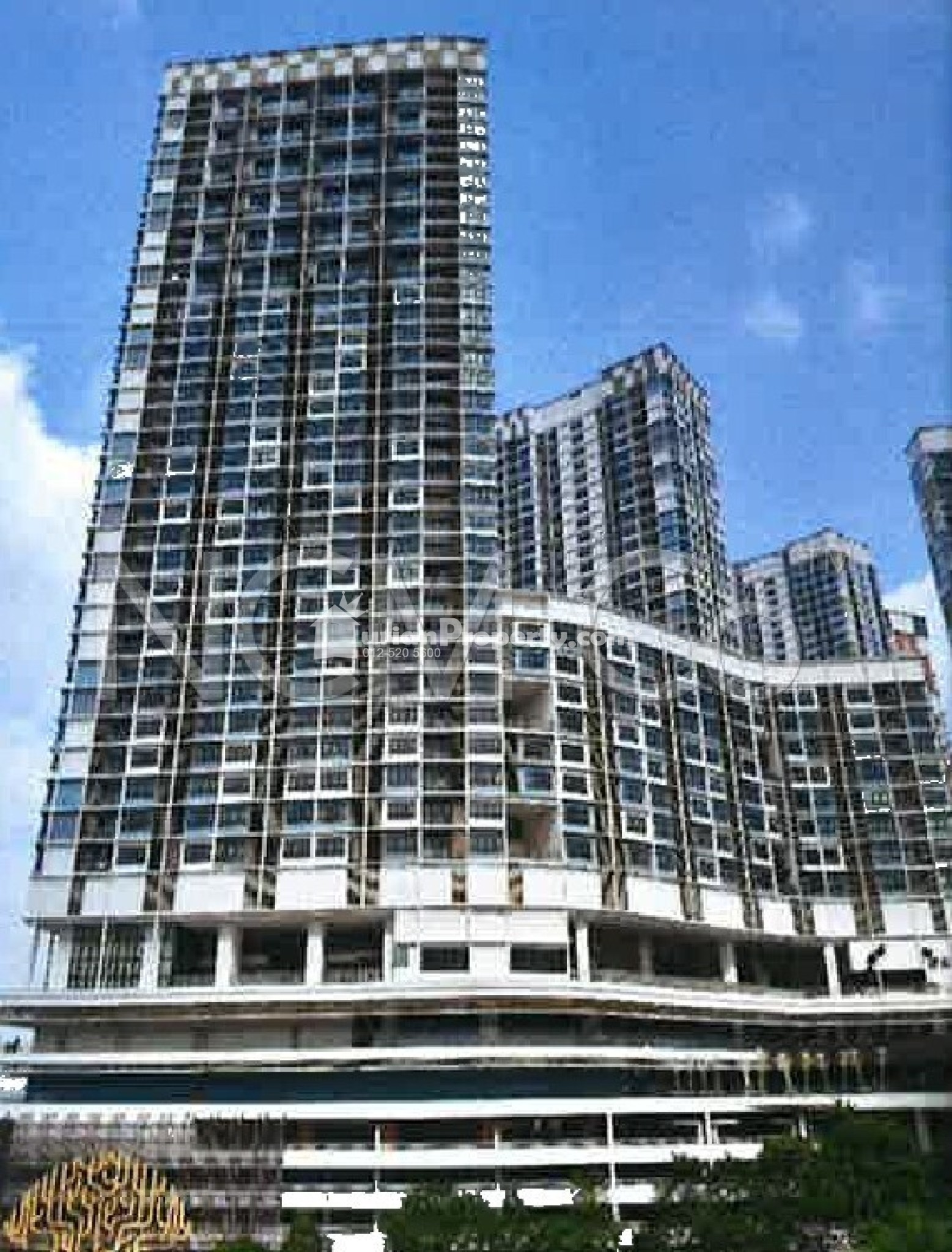 SOHO For Auction at Hyde Tower