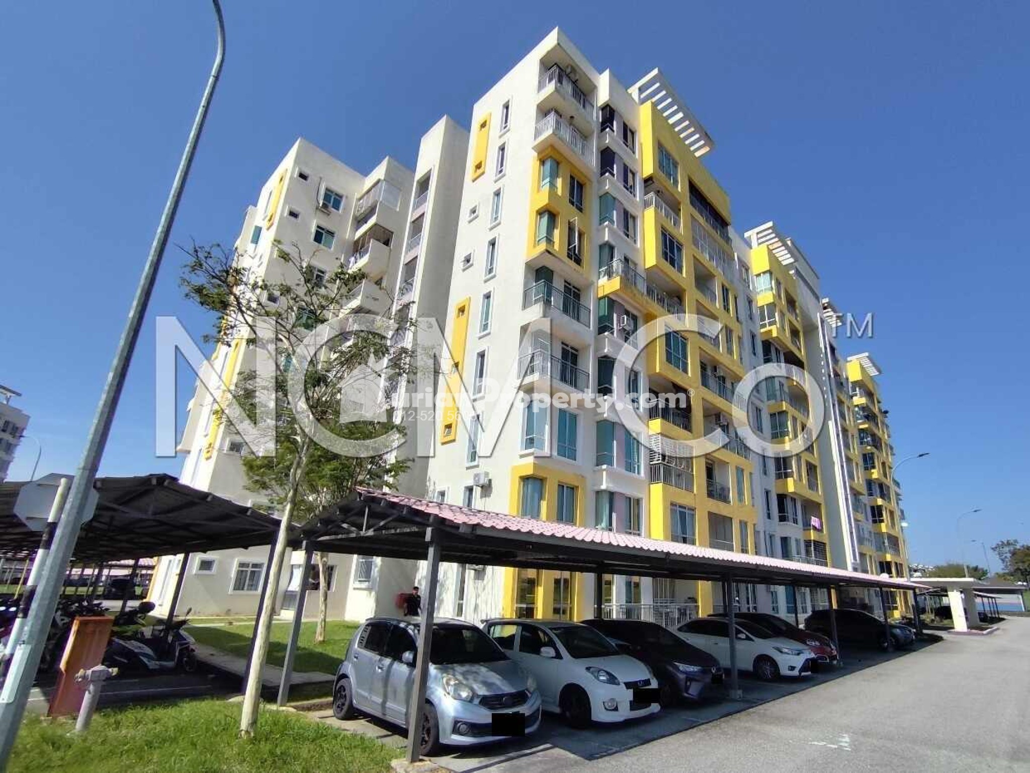 Apartment For Auction at Garden Villa