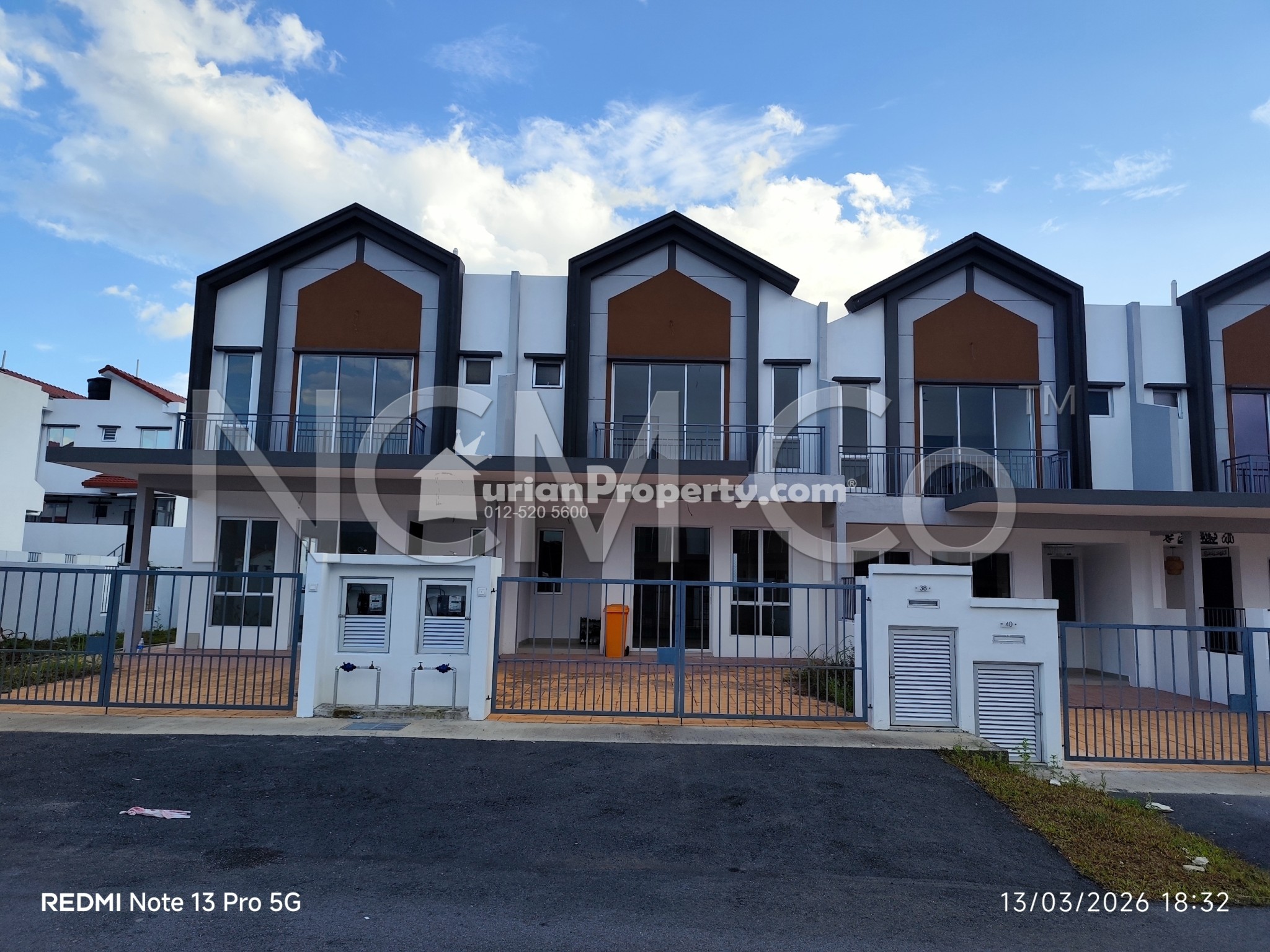 Terrace House For Auction at Batang Kali