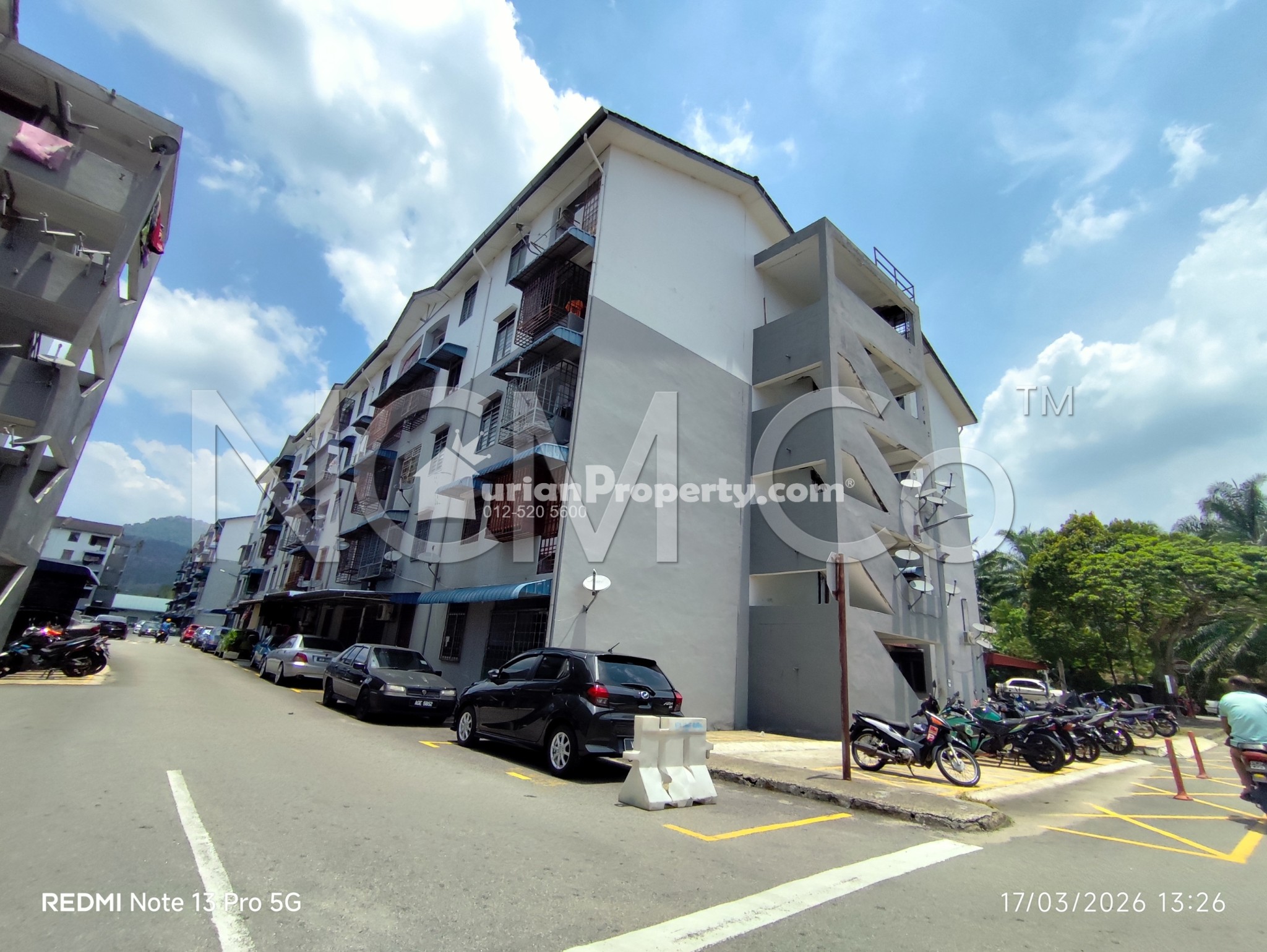 Flat For Auction at Taman Sri Janggus Flat