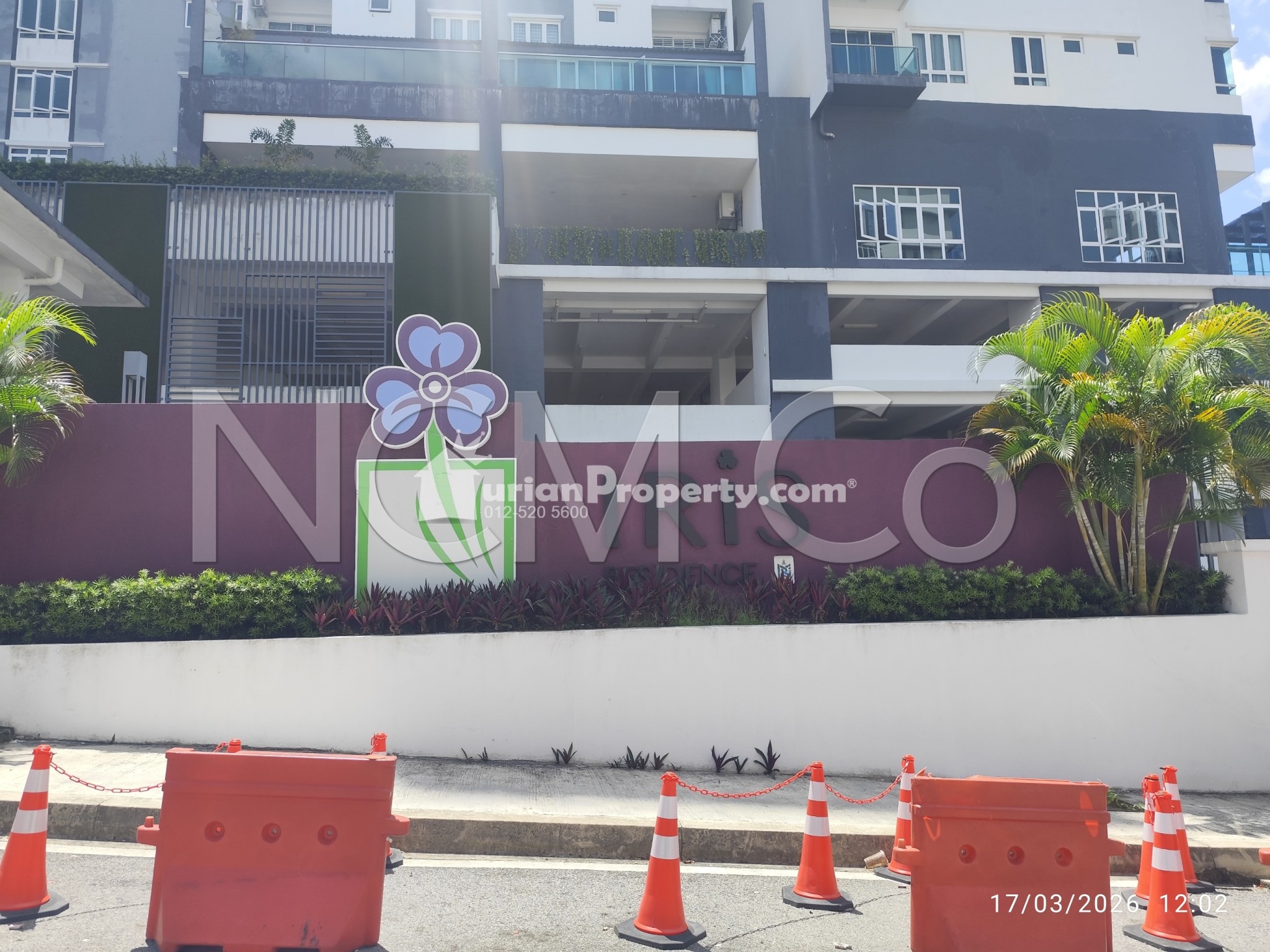 Apartment For Auction at Iris Residence