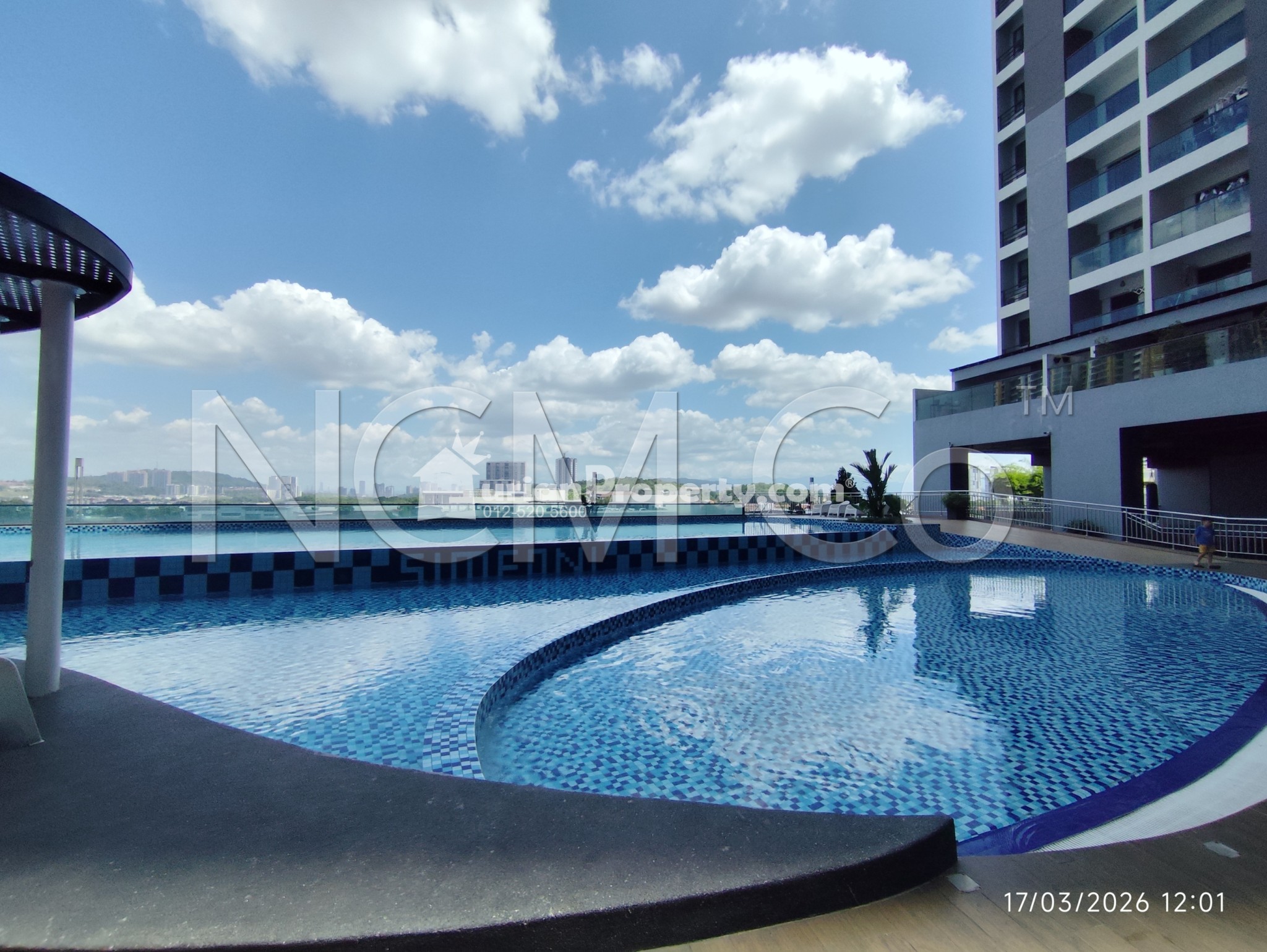 SOHO For Auction at Symphony Tower