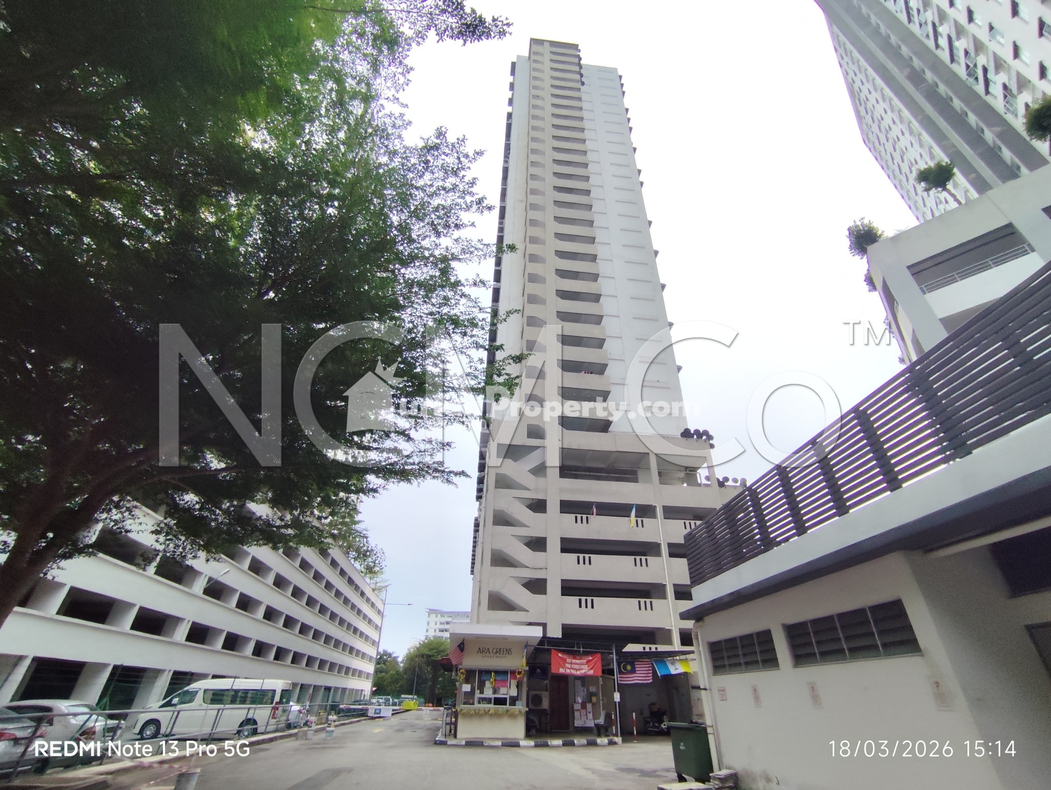 Flat For Auction at Ara Green