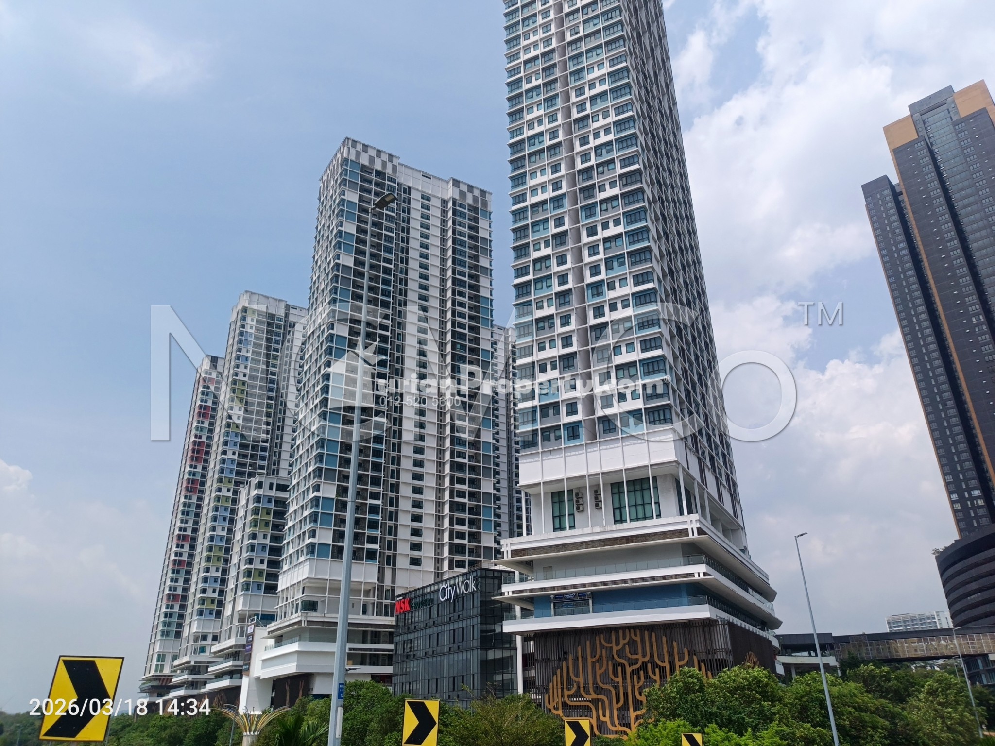 SOHO For Auction at I-Suite