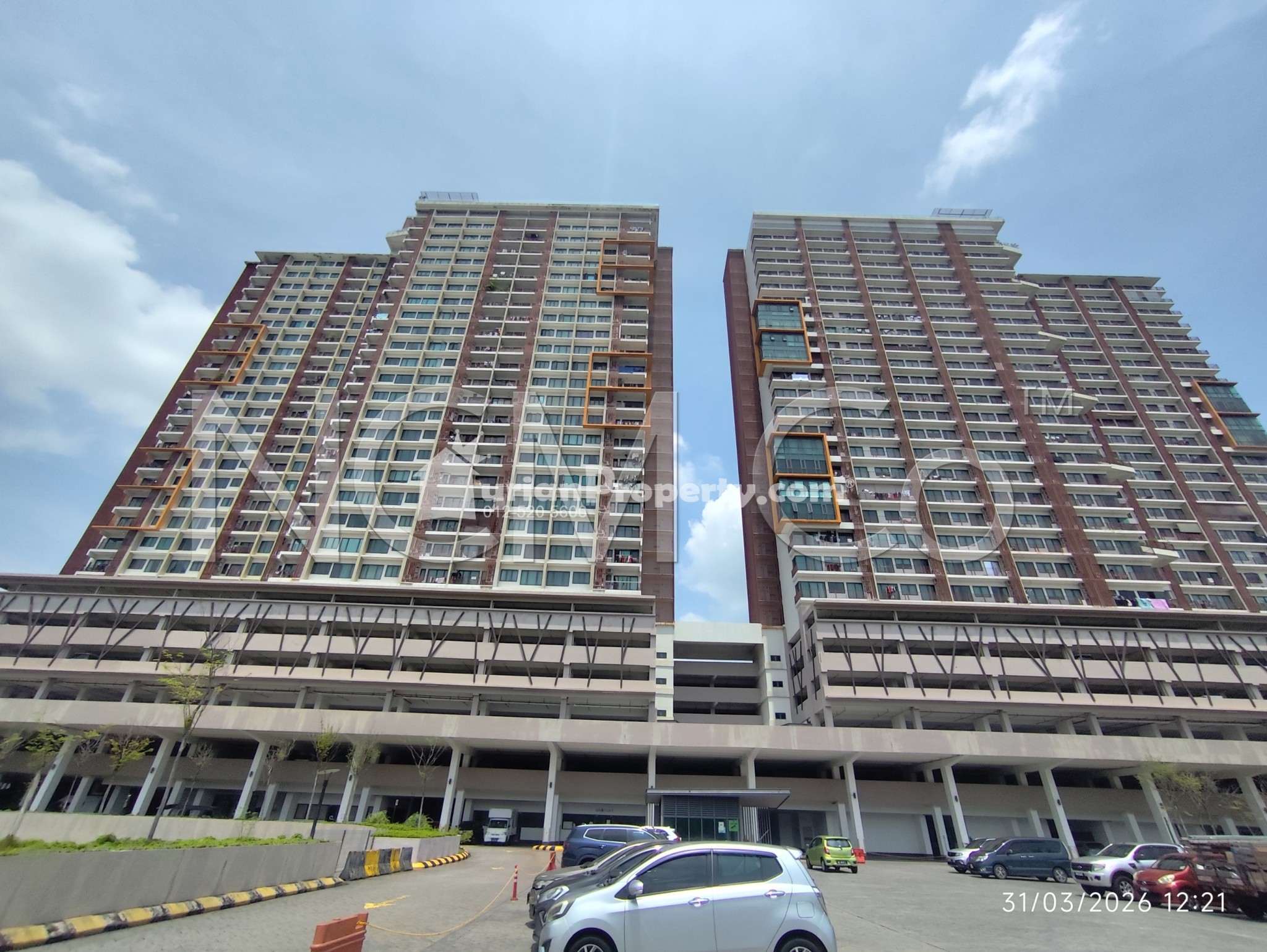 Serviced Residence For Auction at DEX