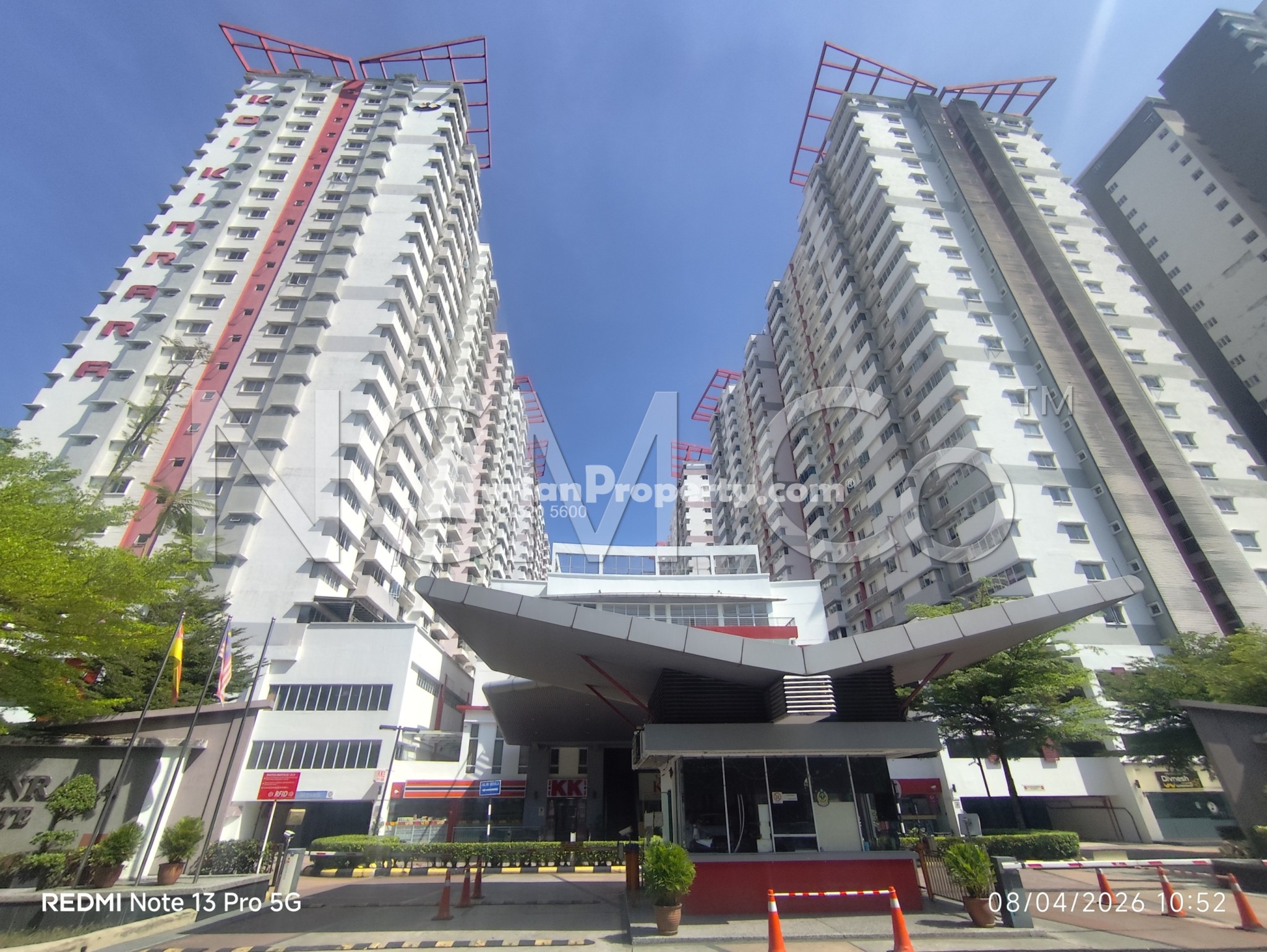 Serviced Residence For Auction at Koi Kinrara