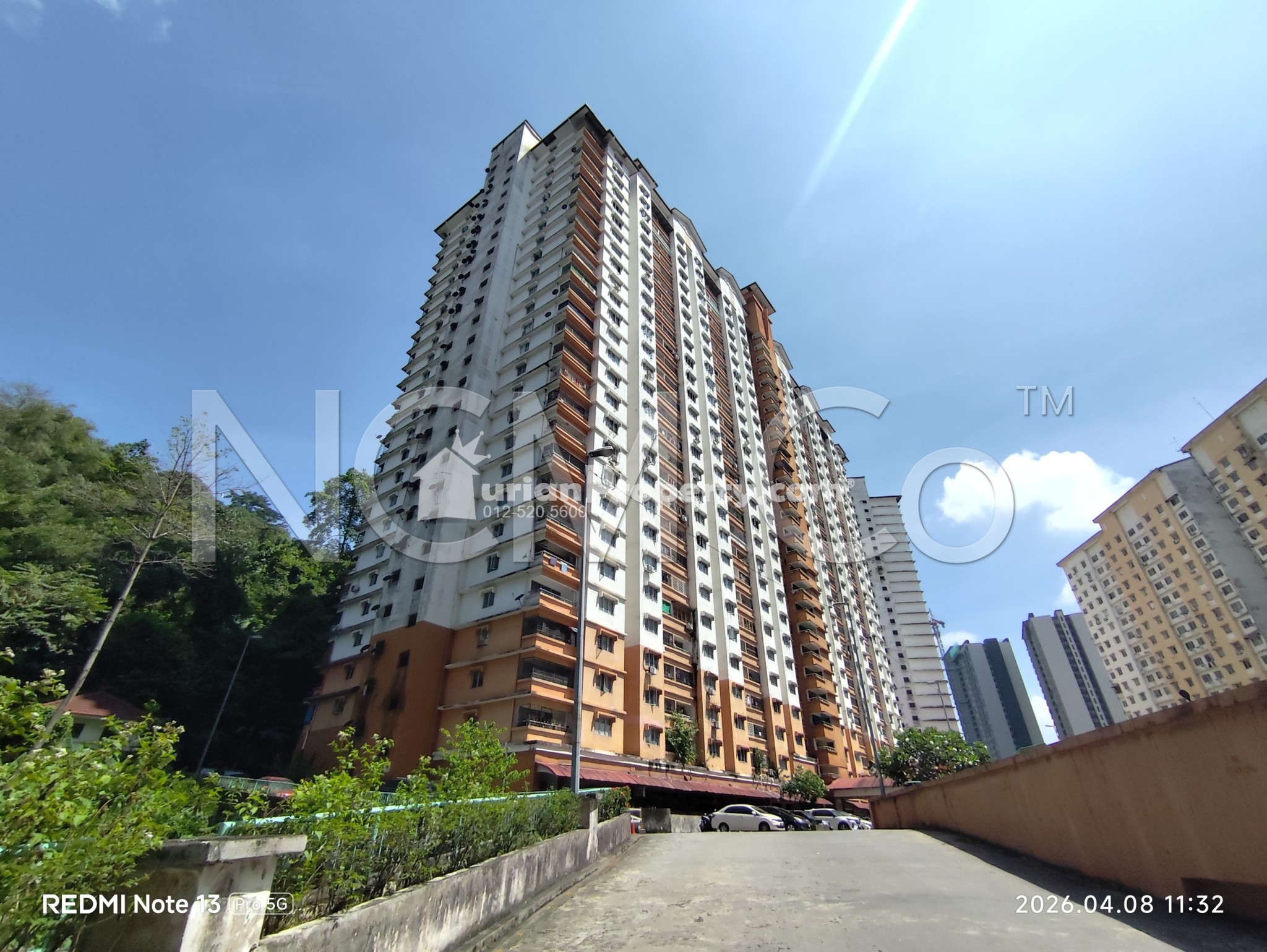 Apartment For Auction at Flora Damansara Apartment