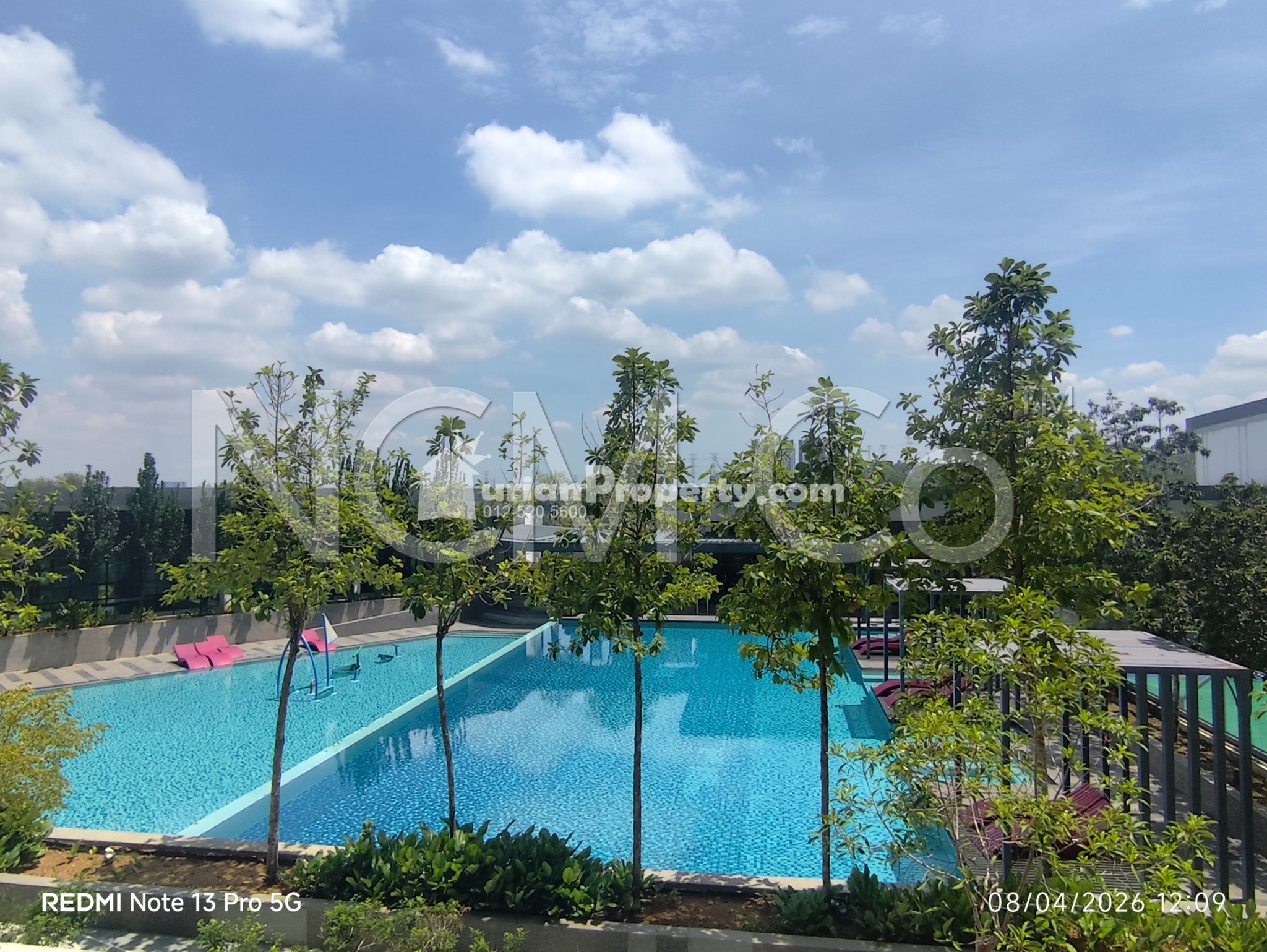 Condo For Auction at Skyvilla