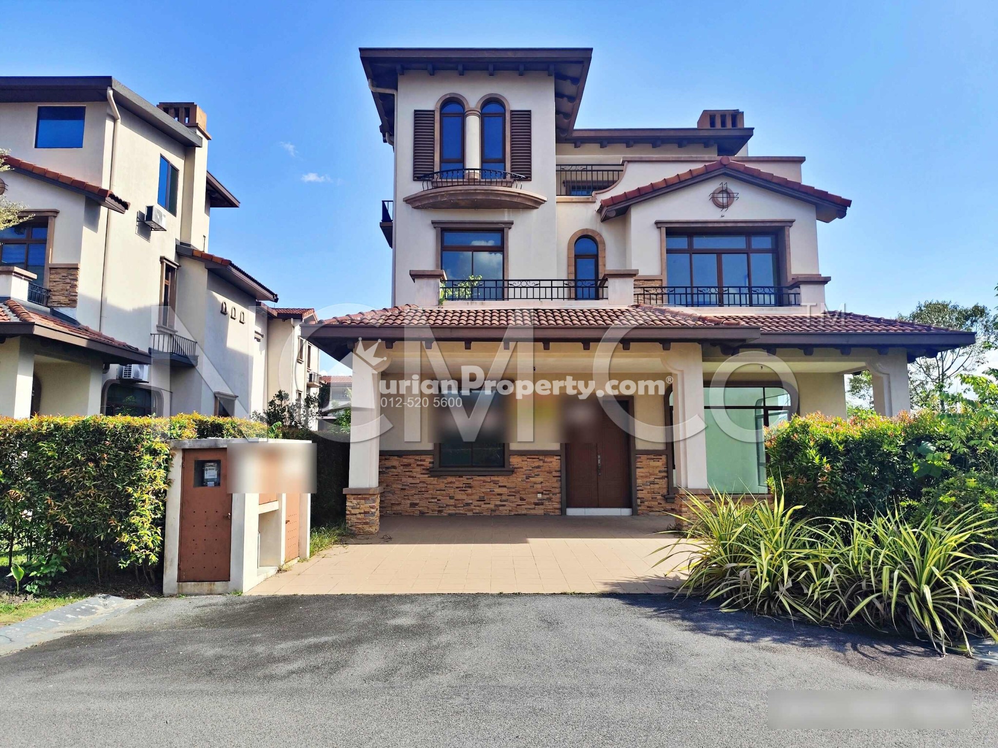 Bungalow House For Auction at Diamond Residence