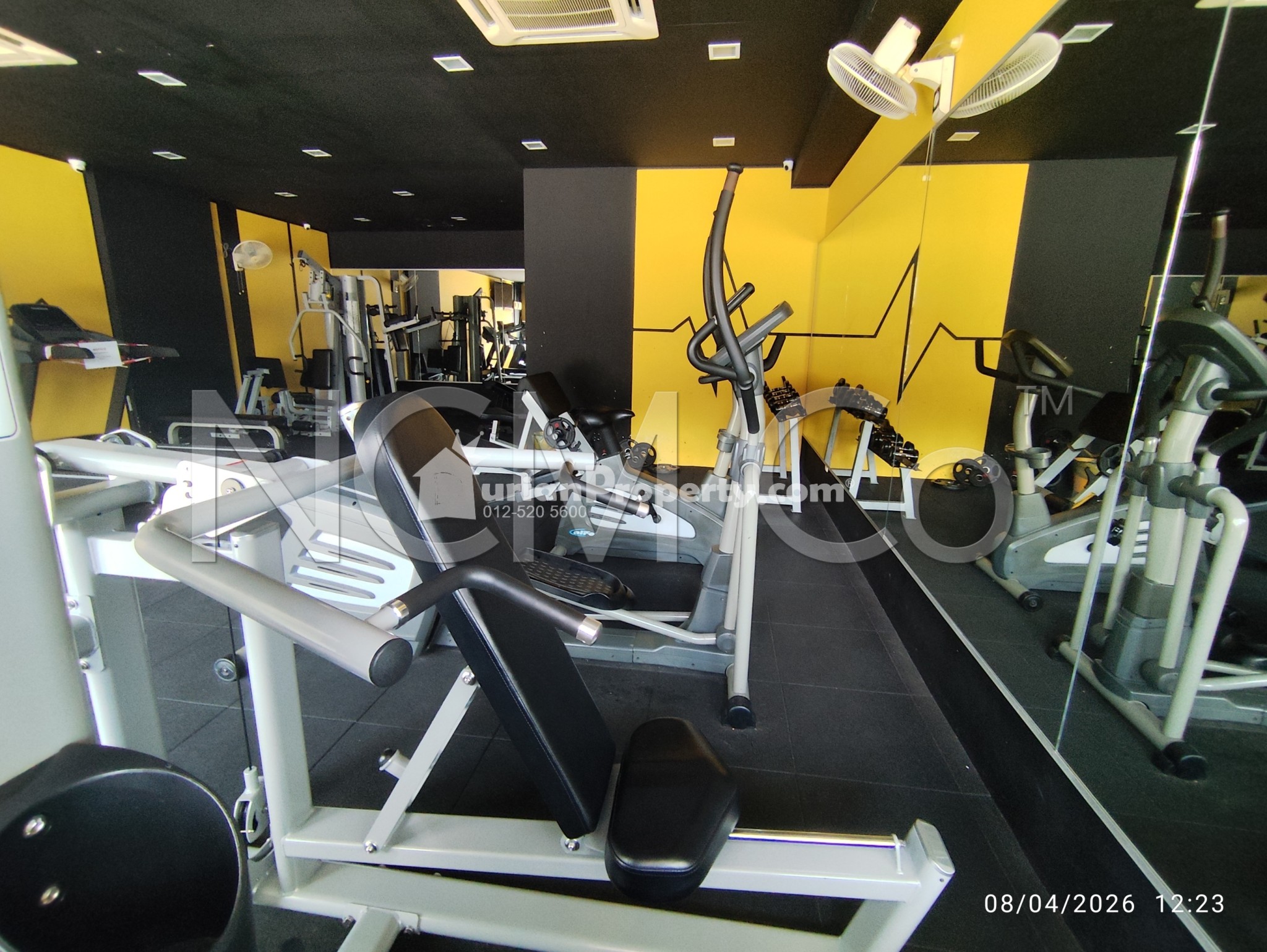 Apartment For Auction at Damai Apartment