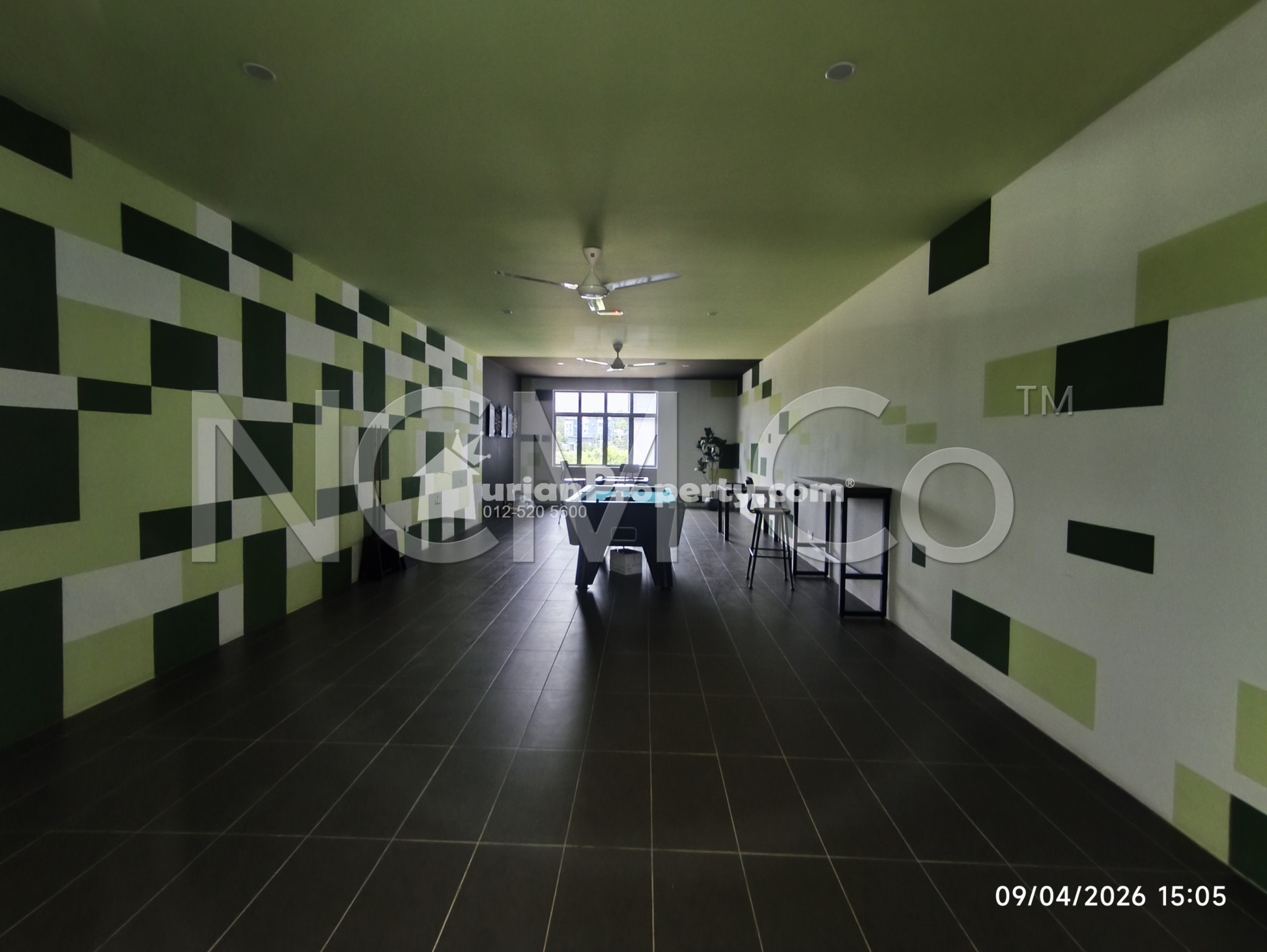 Condo For Auction at The Andes