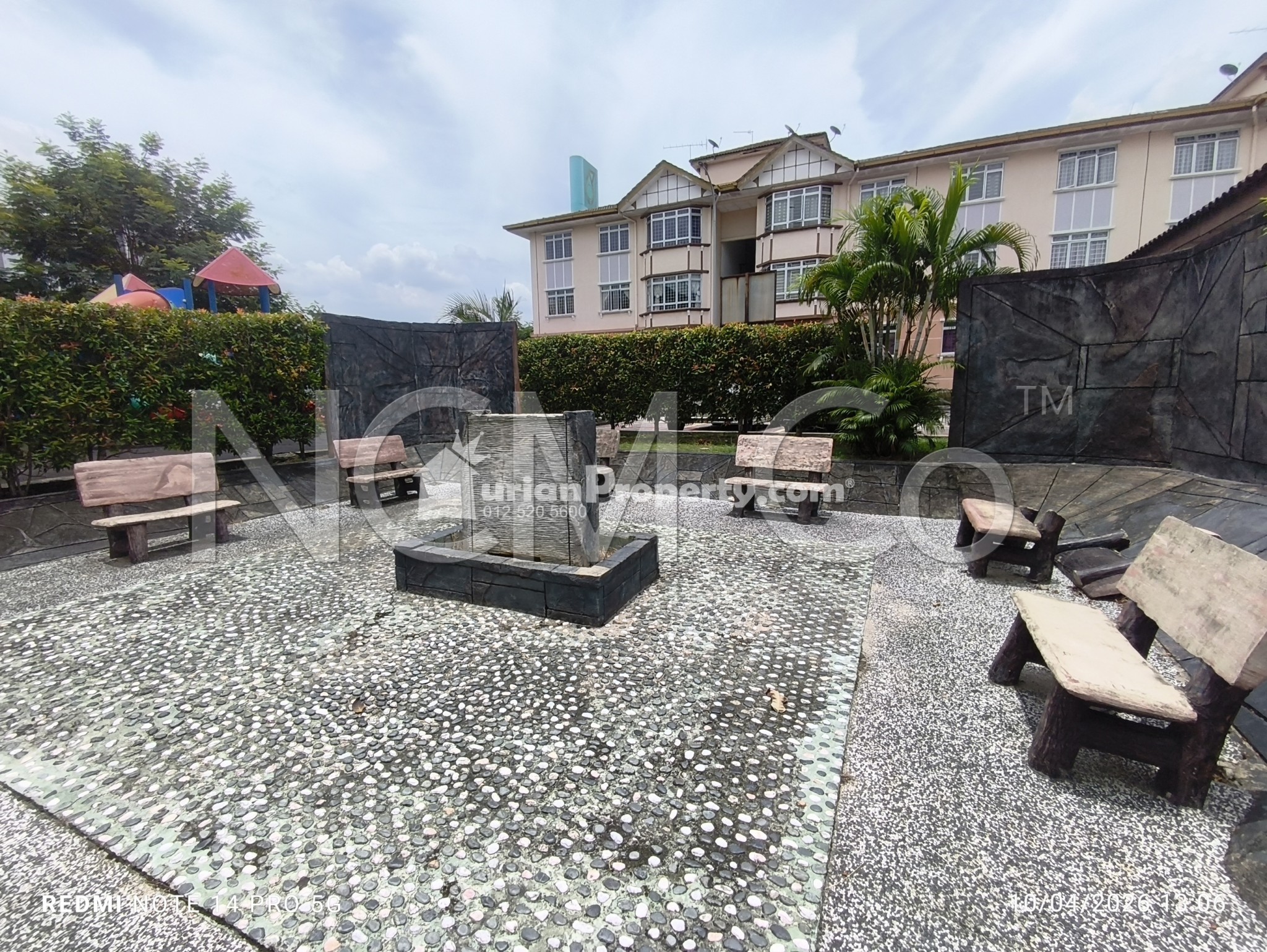 Apartment For Auction at D'Shire Villa