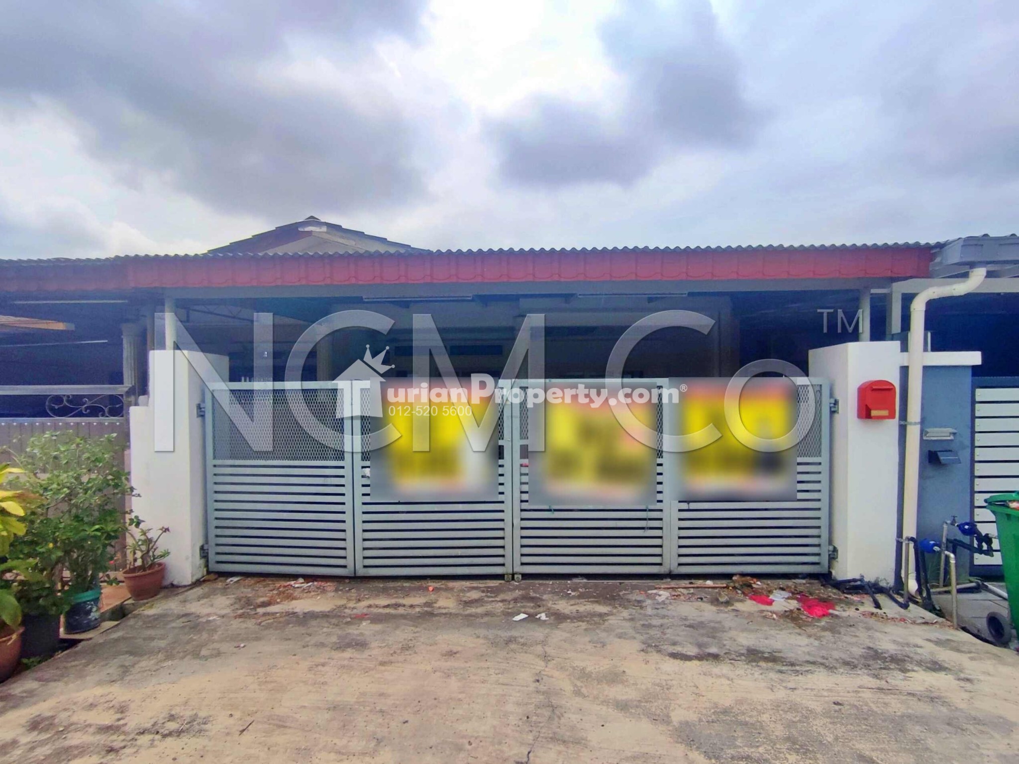 Terrace House For Auction at Taman Sentosa