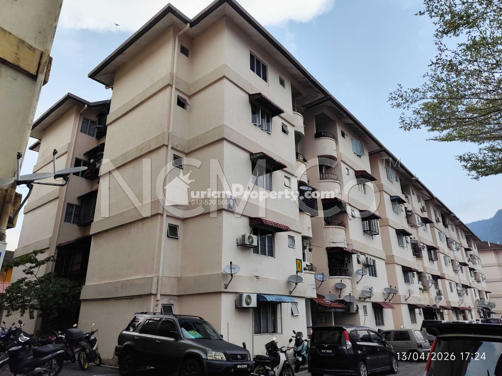 Apartment For Auction at Pangsapuri Laksamana