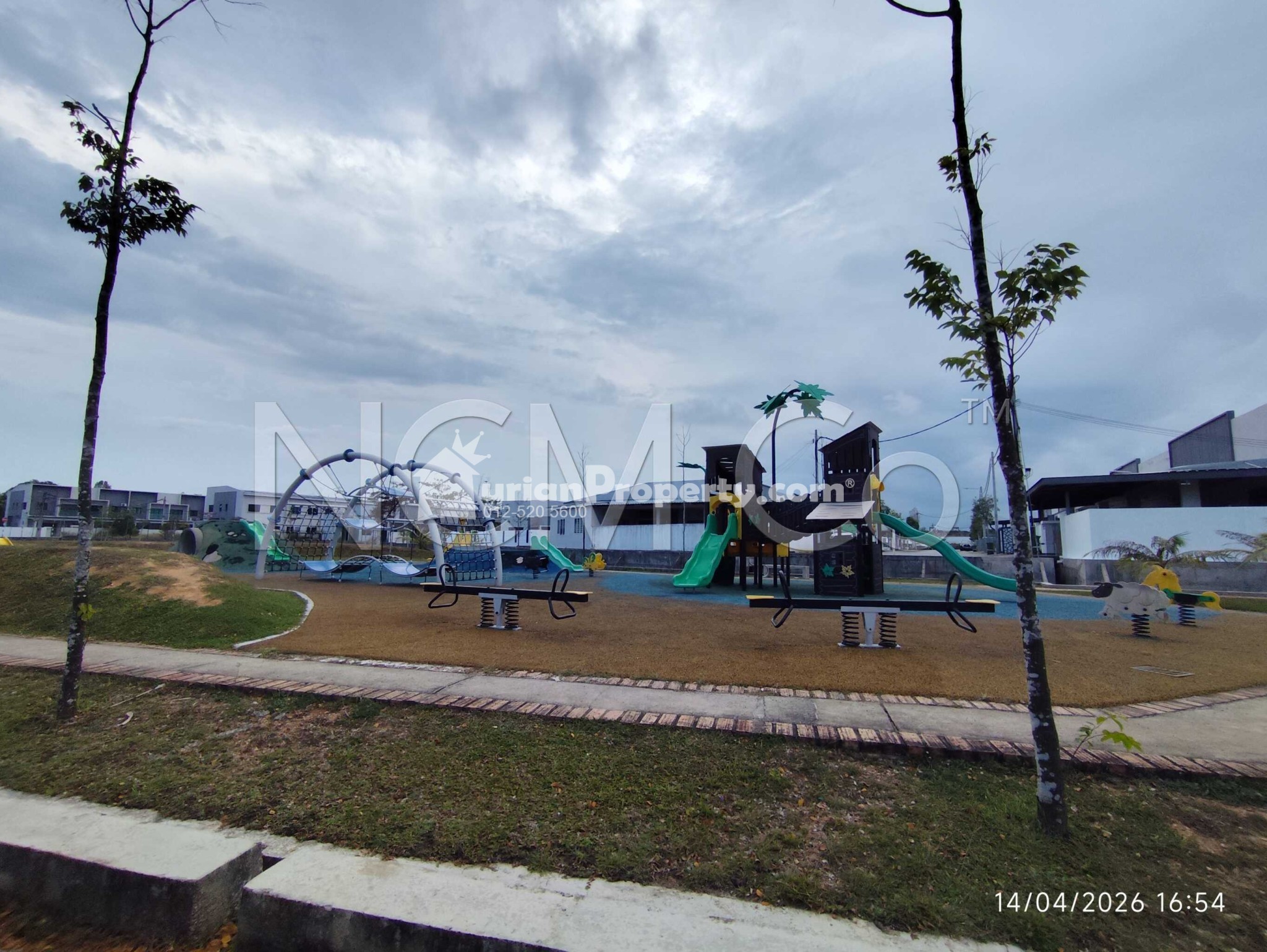 Terrace House For Auction at Aspen Taman Kuantan Jaya @ Pinggiran Putra 3