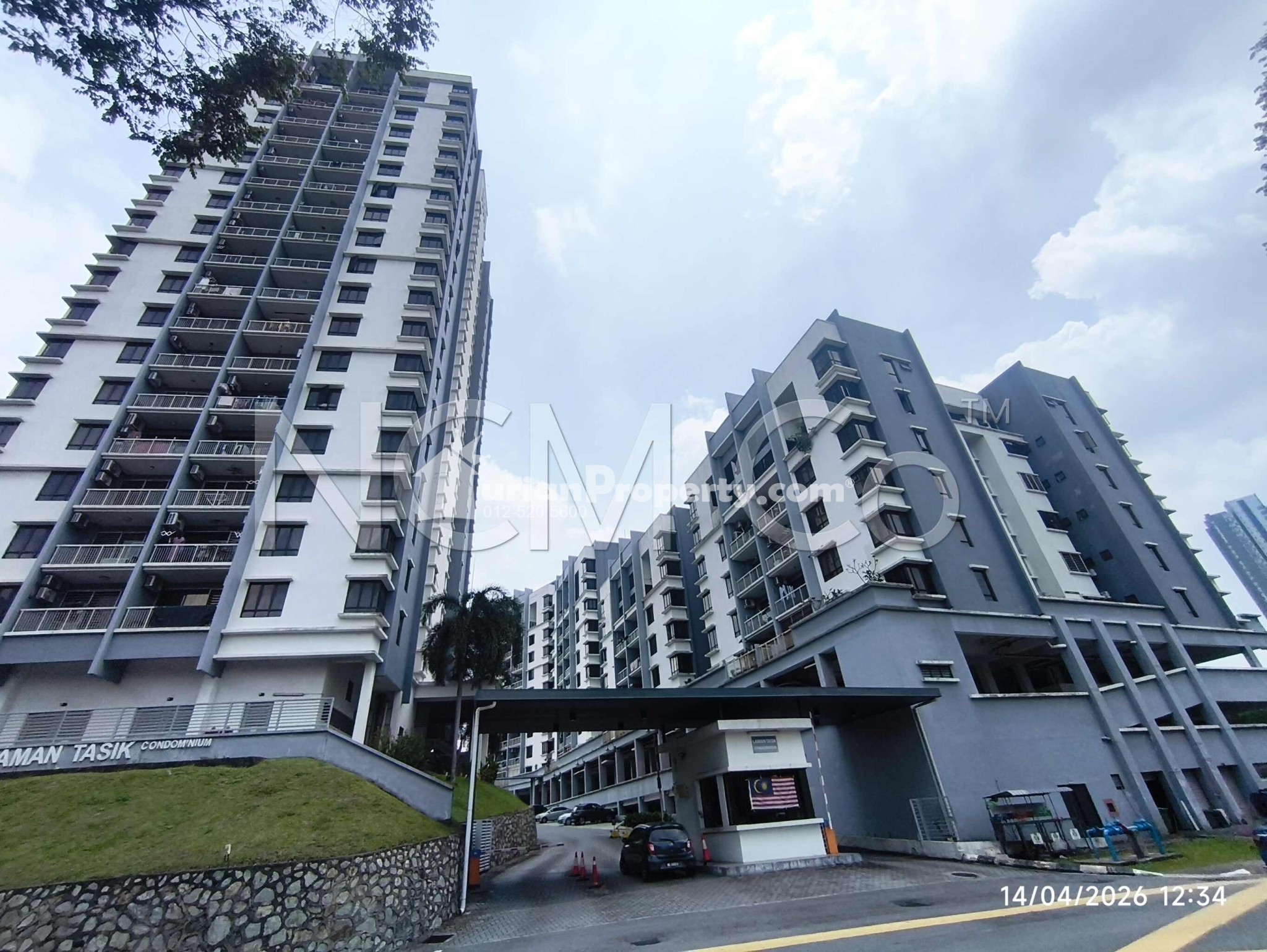 Condo For Auction at Villa Laman Tasik