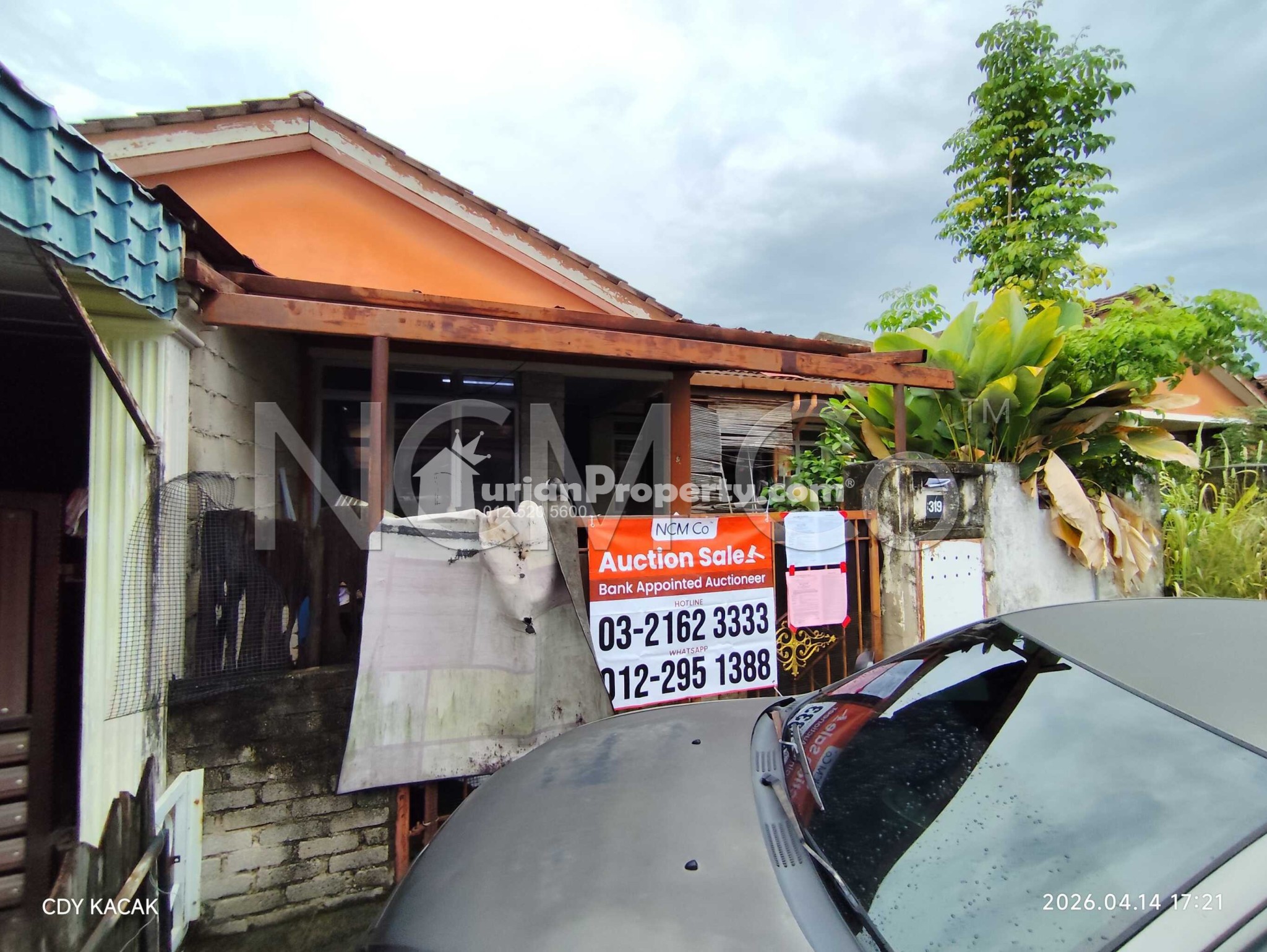 Terrace House For Auction at Taman Seri Mambau