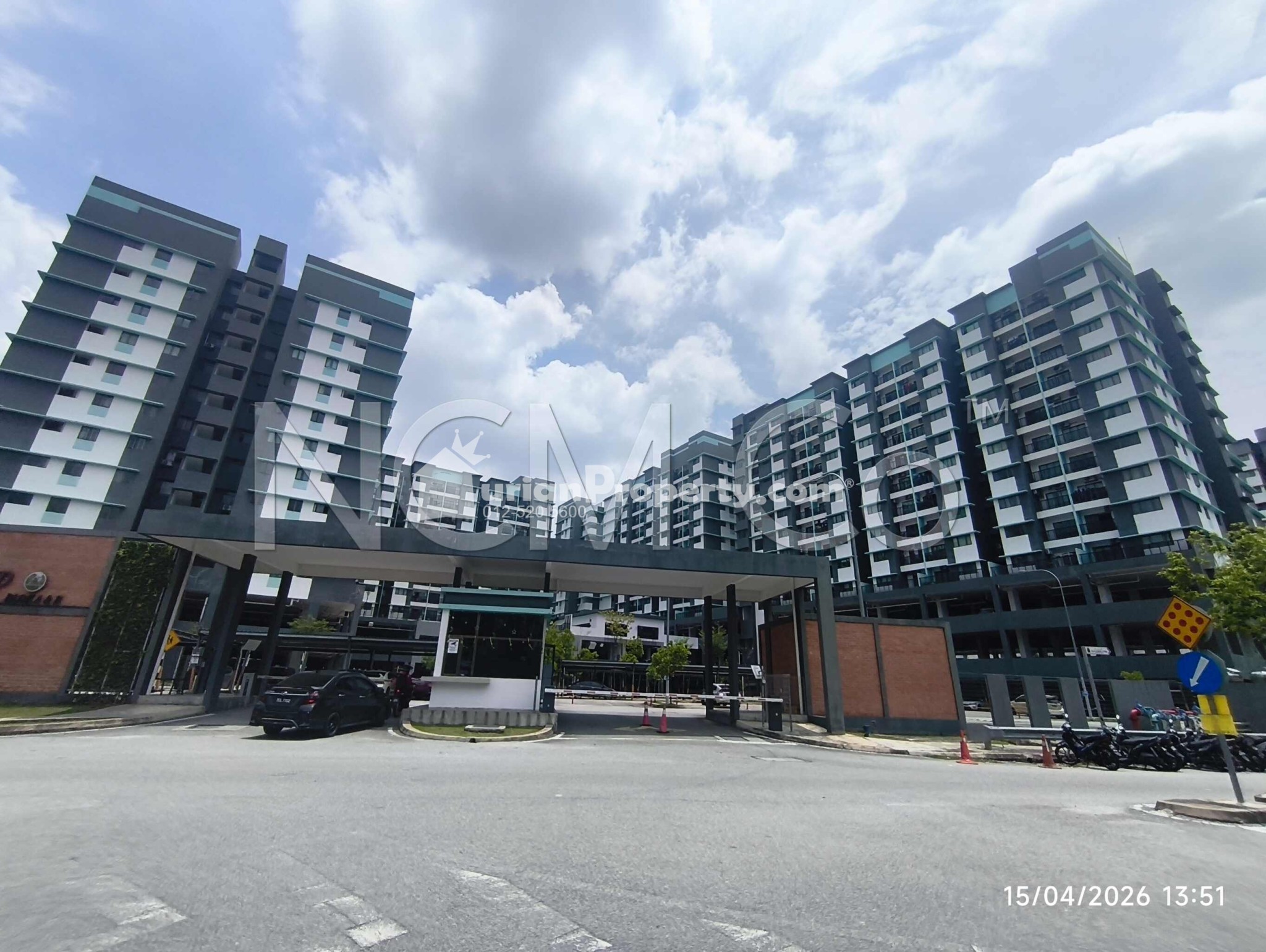 Apartment For Auction at Taman Zamrud