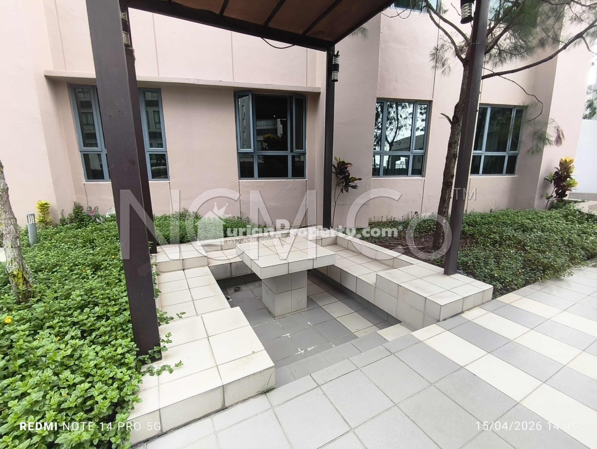 Serviced Residence For Auction at D'Pulze