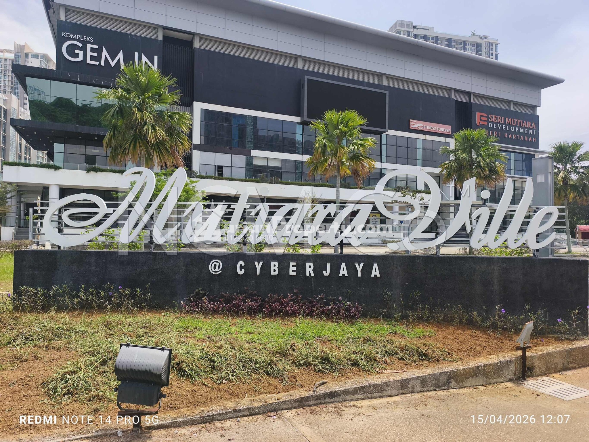 Serviced Residence For Auction at Mutiara Ville