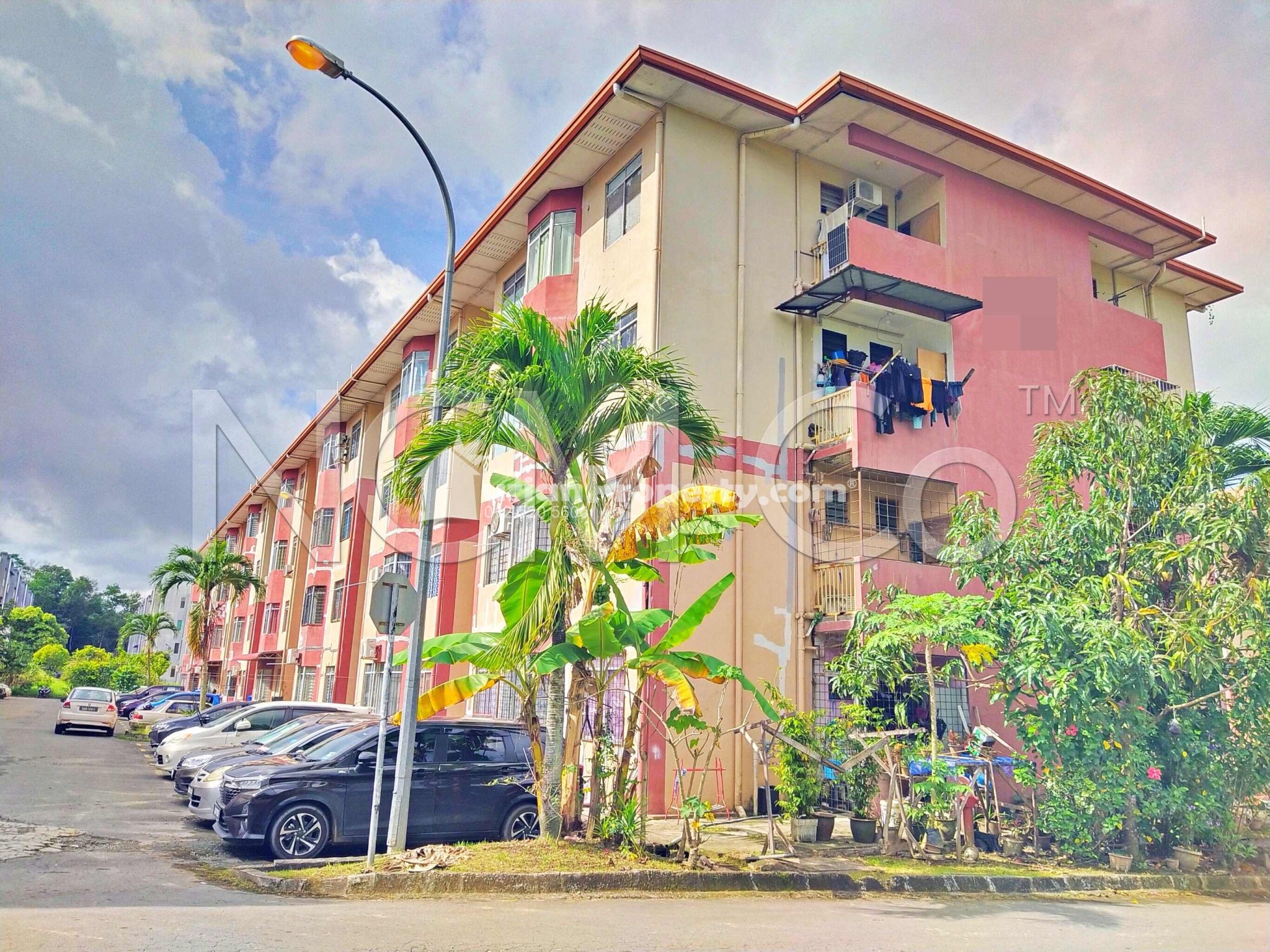 Apartment For Auction at Apartment Tuaran Impian