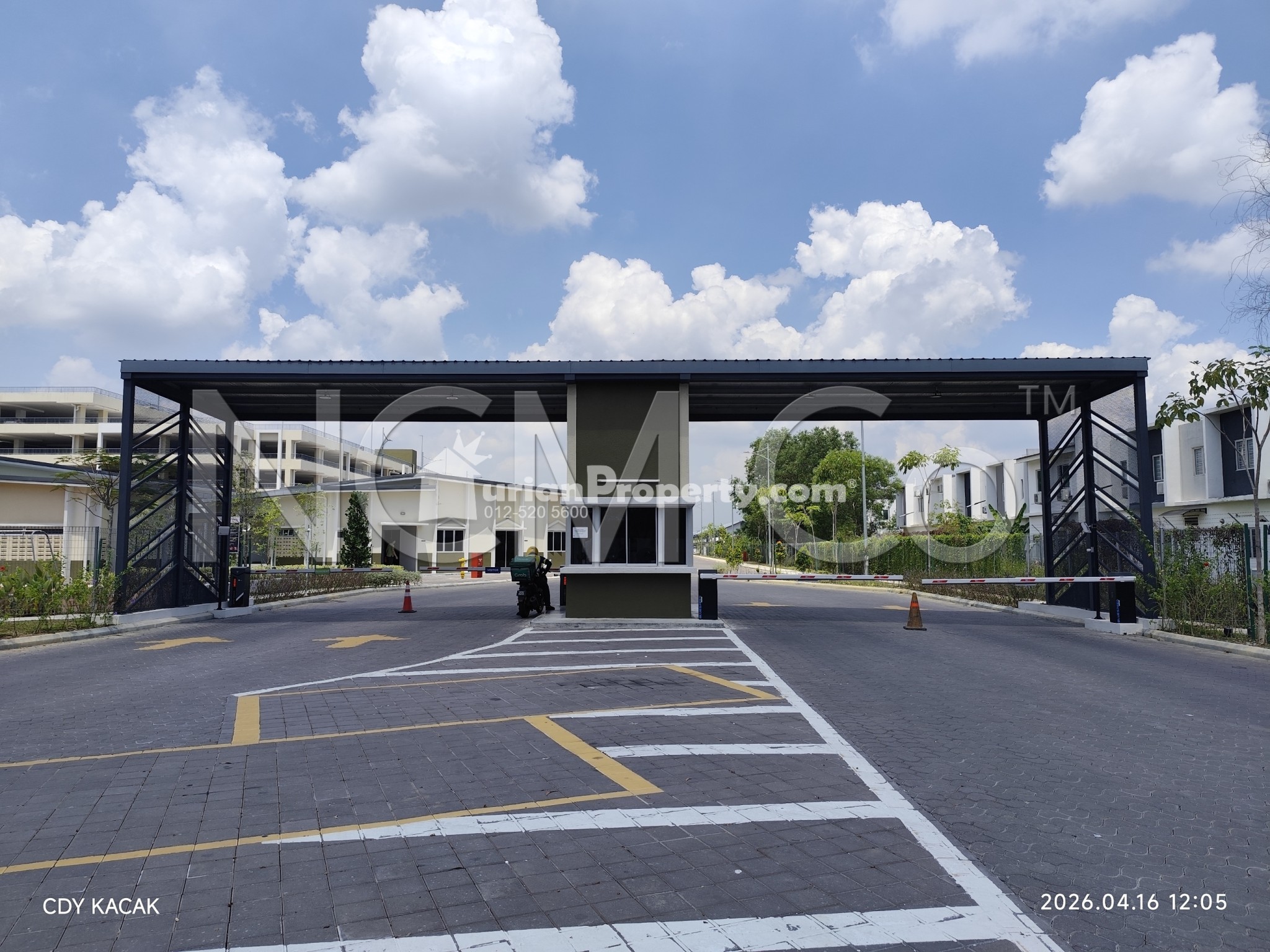 Apartment For Auction at Idaman Melur