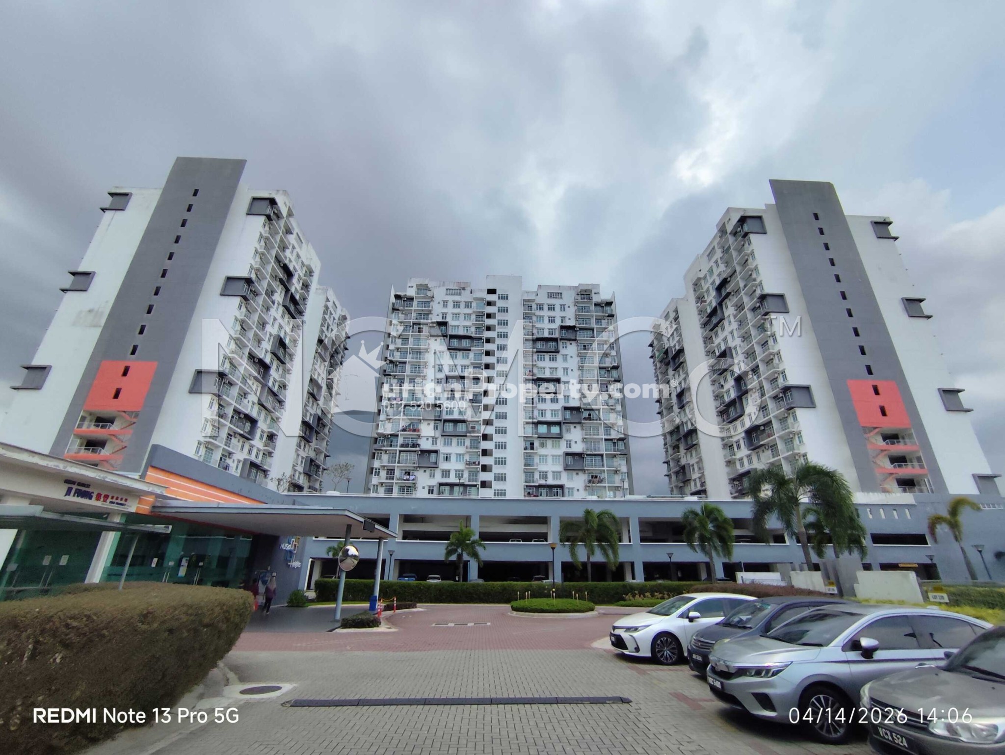 Serviced Residence For Auction at Nusa Heights