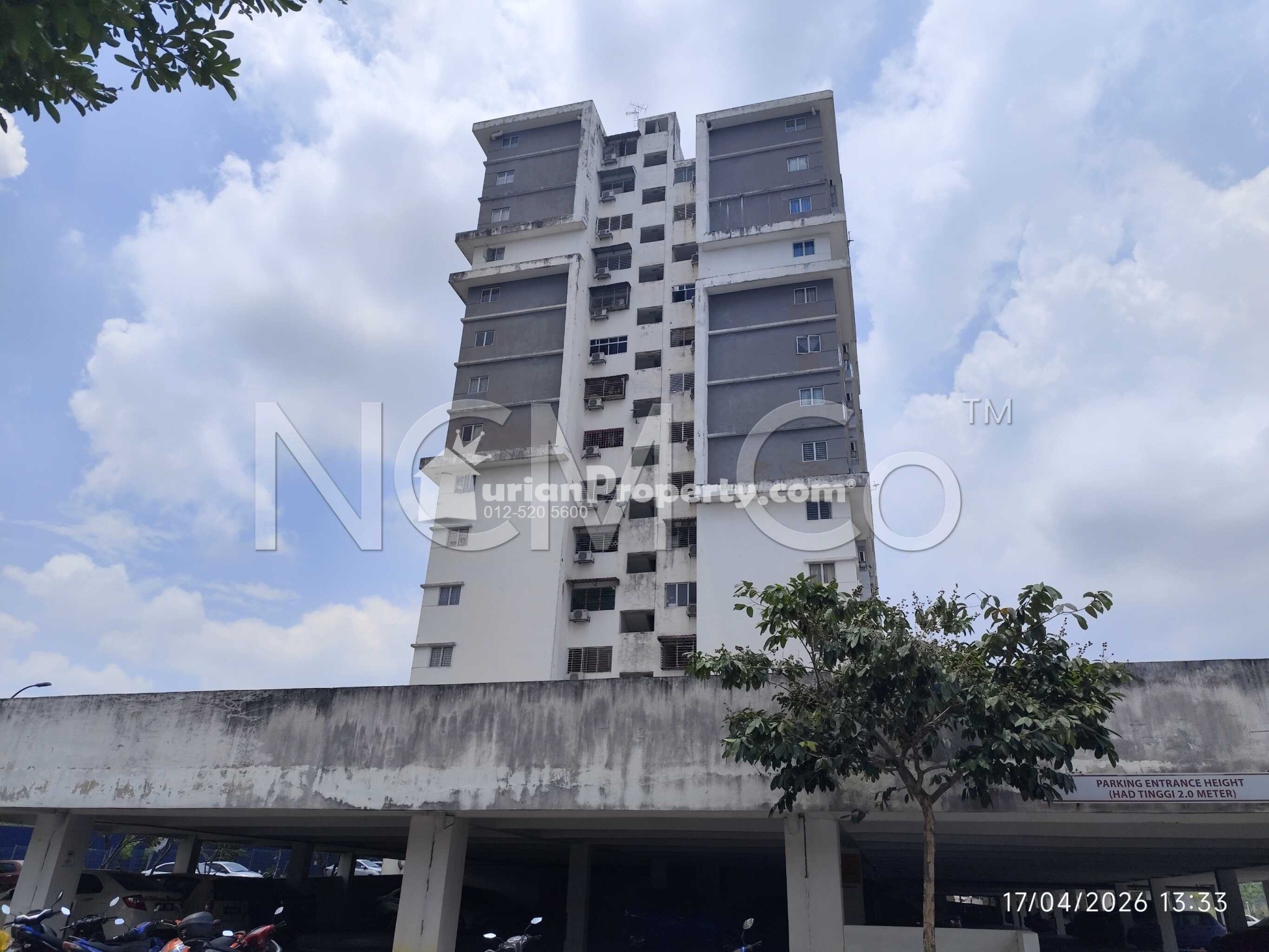 Apartment For Auction at The Residence 1