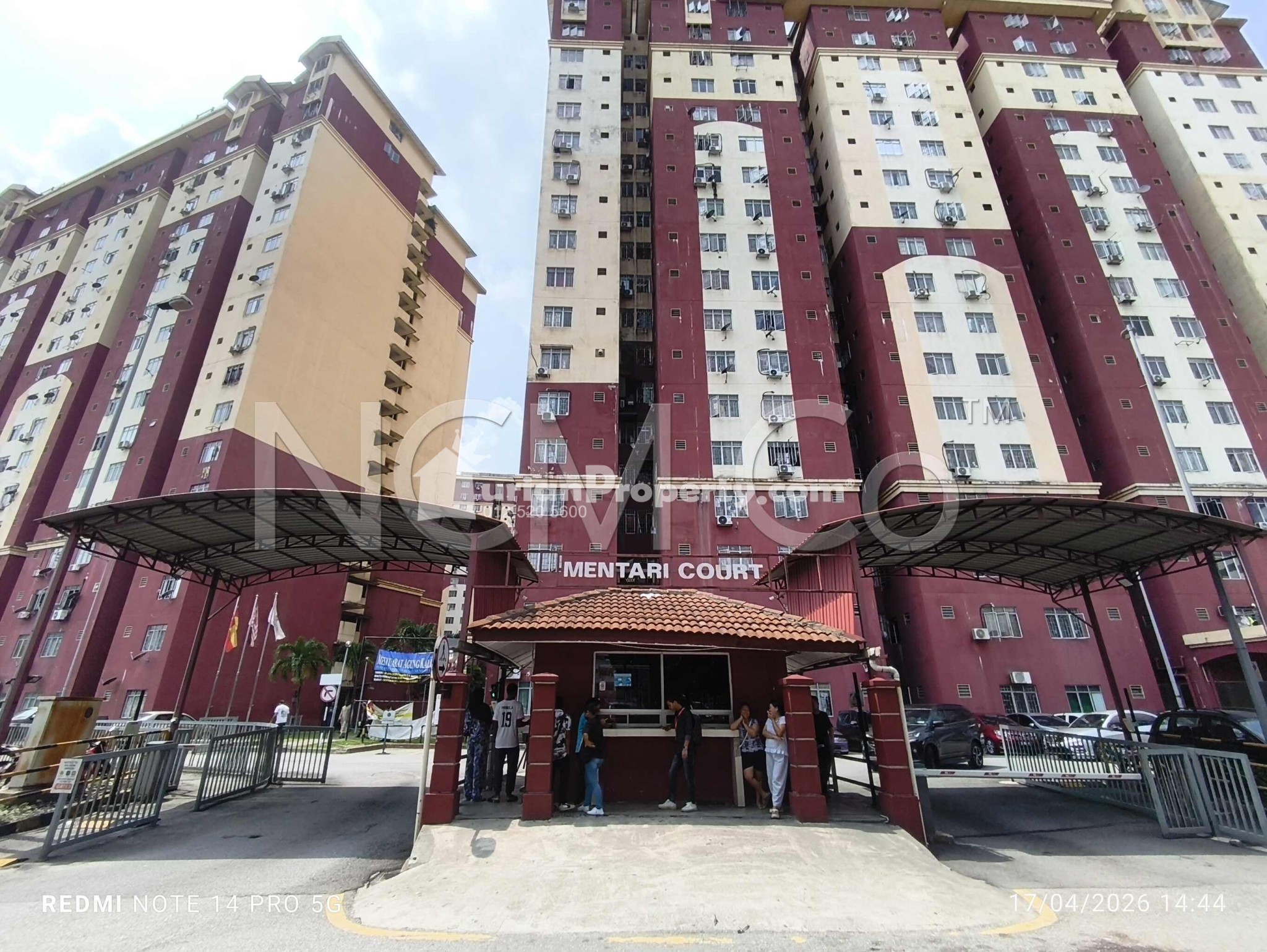 Apartment For Auction at Mentari Court 1