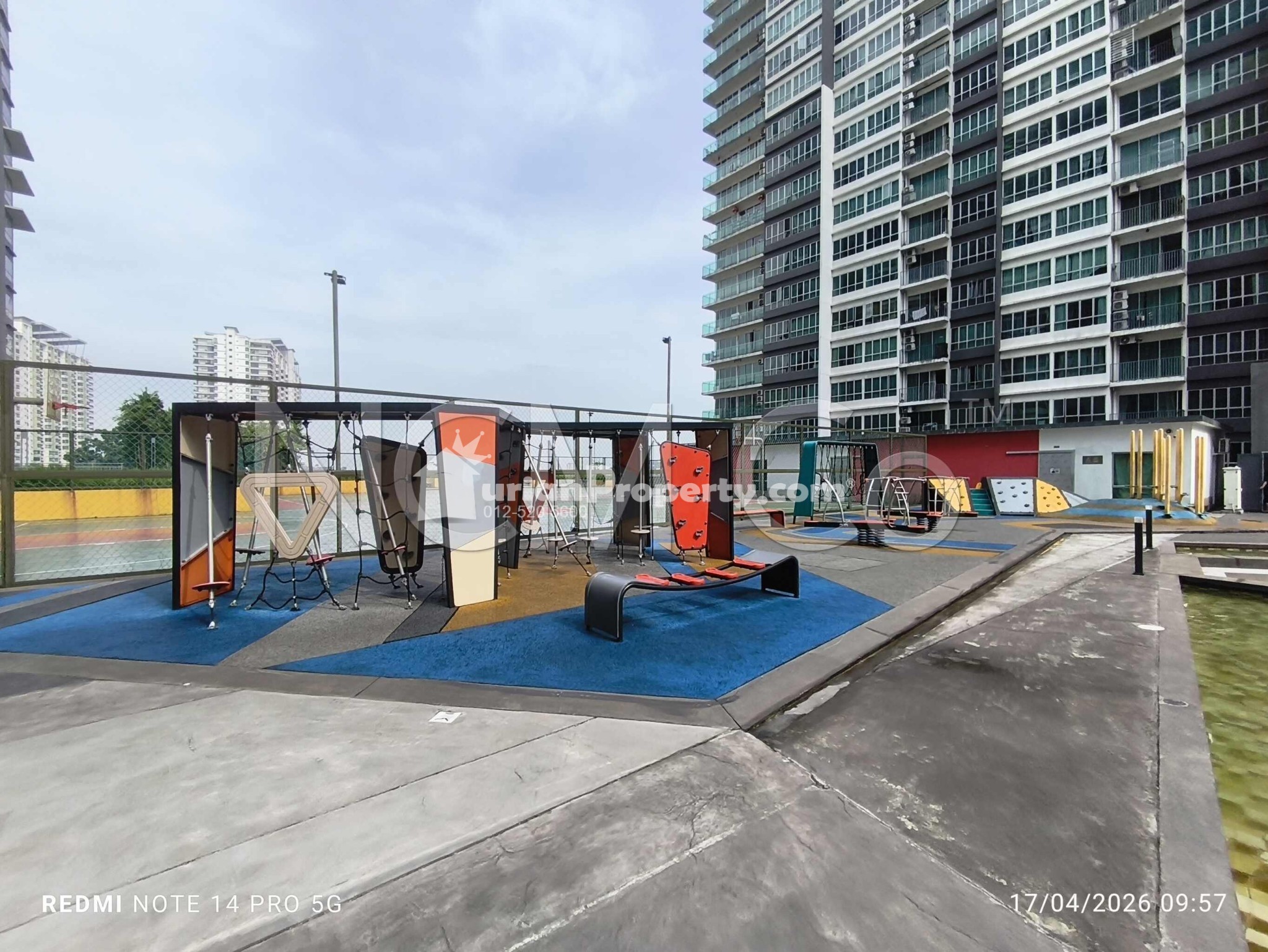 Apartment For Auction at The Zizz