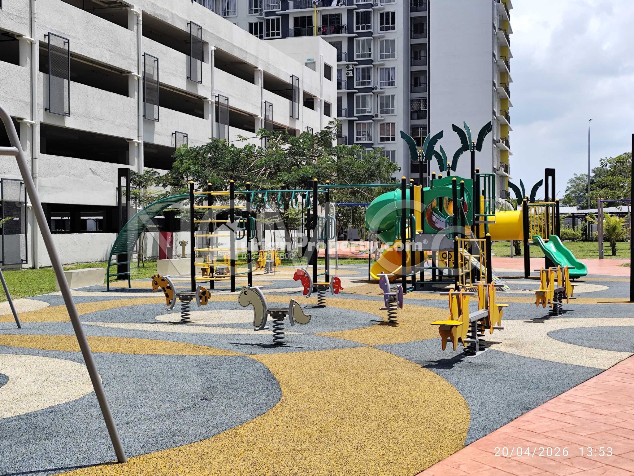 Condo For Auction at Residensi Seri Serindit