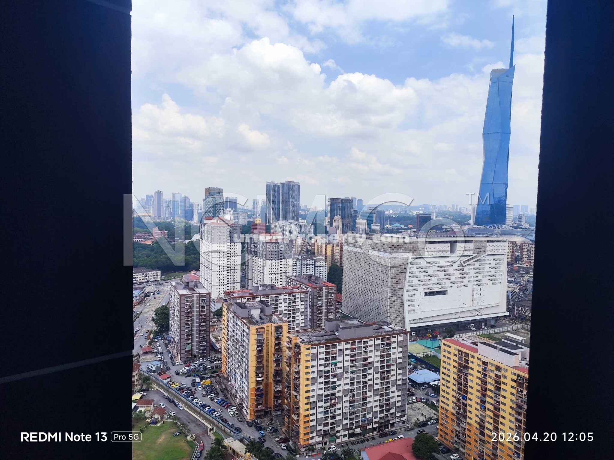 Apartment For Auction at Skyline KL