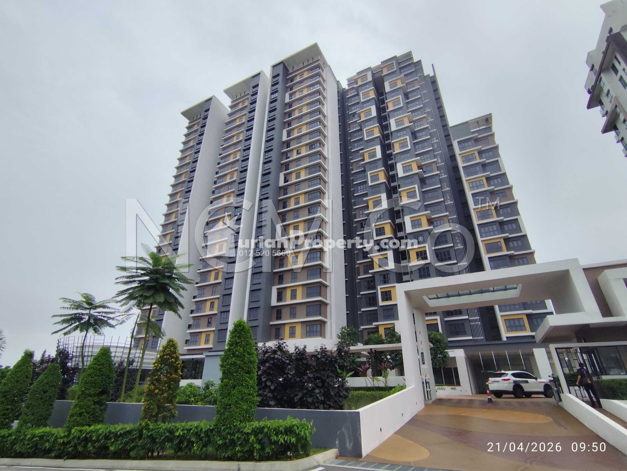 Serviced Residence For Auction at Aurora