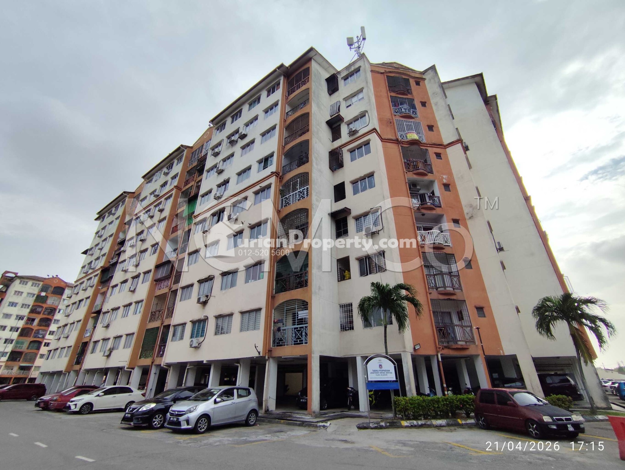 Apartment For Auction at Impian Sentosa