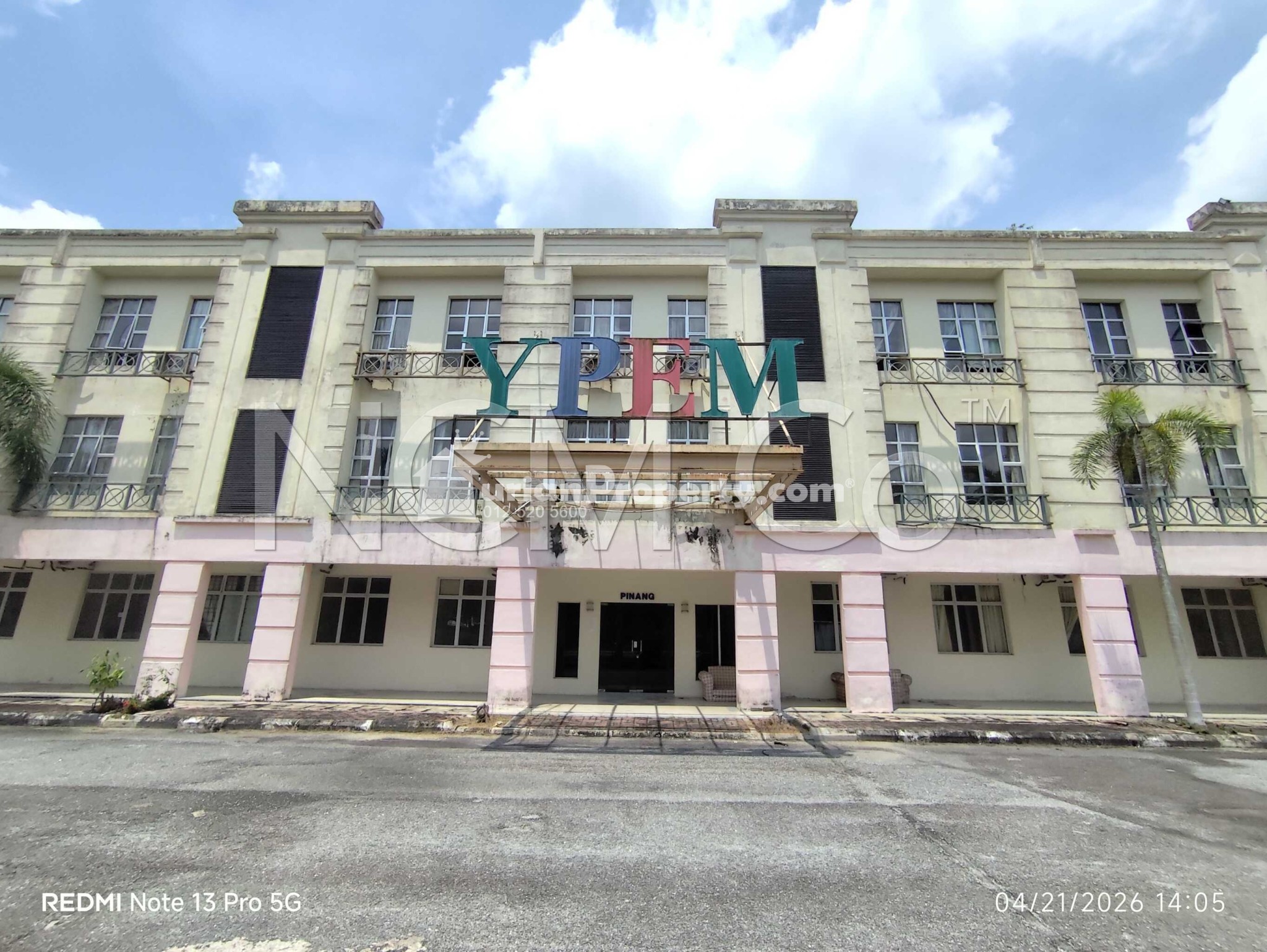 Serviced Residence For Auction at Palm View Serviced Apartments