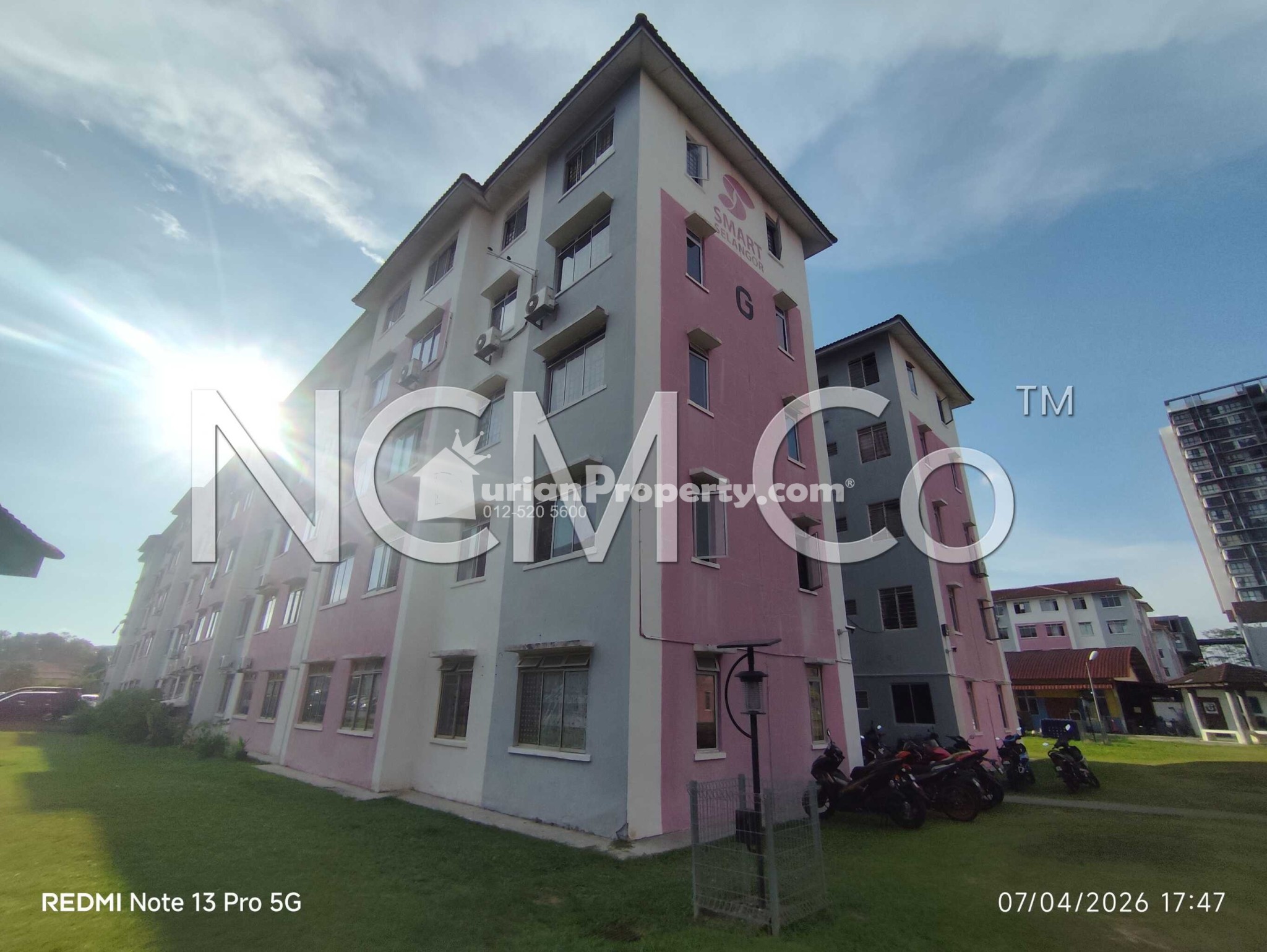 Apartment For Auction at Megah Villa Apartment