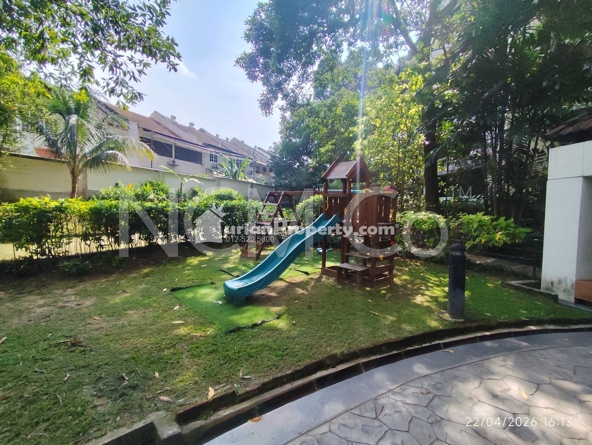 Condo For Auction at Maxwell Towers