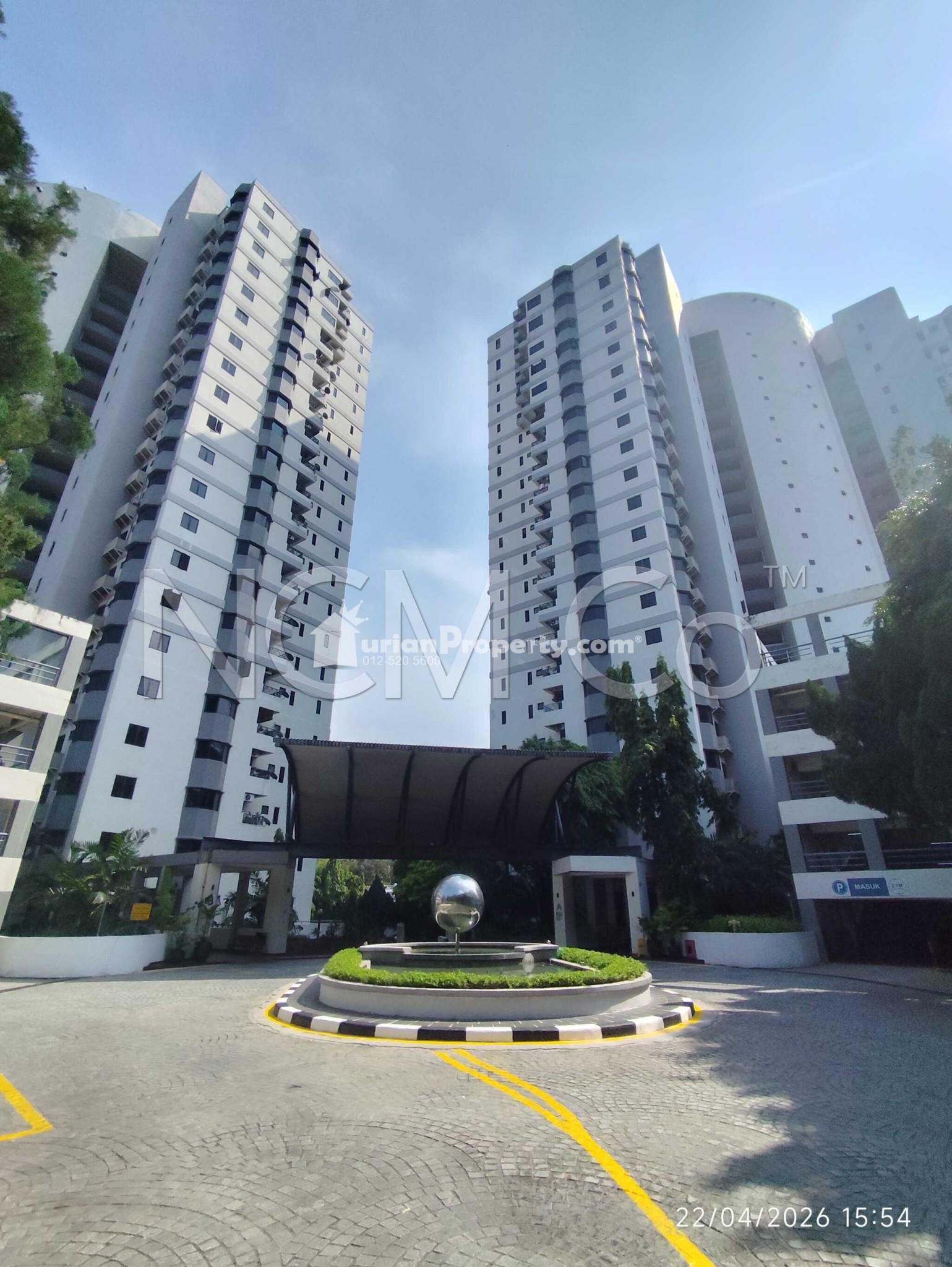 Condo For Auction at Maxwell Towers