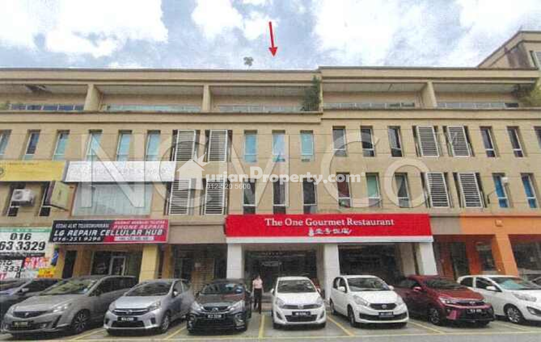 Shop Office For Auction at The Strand