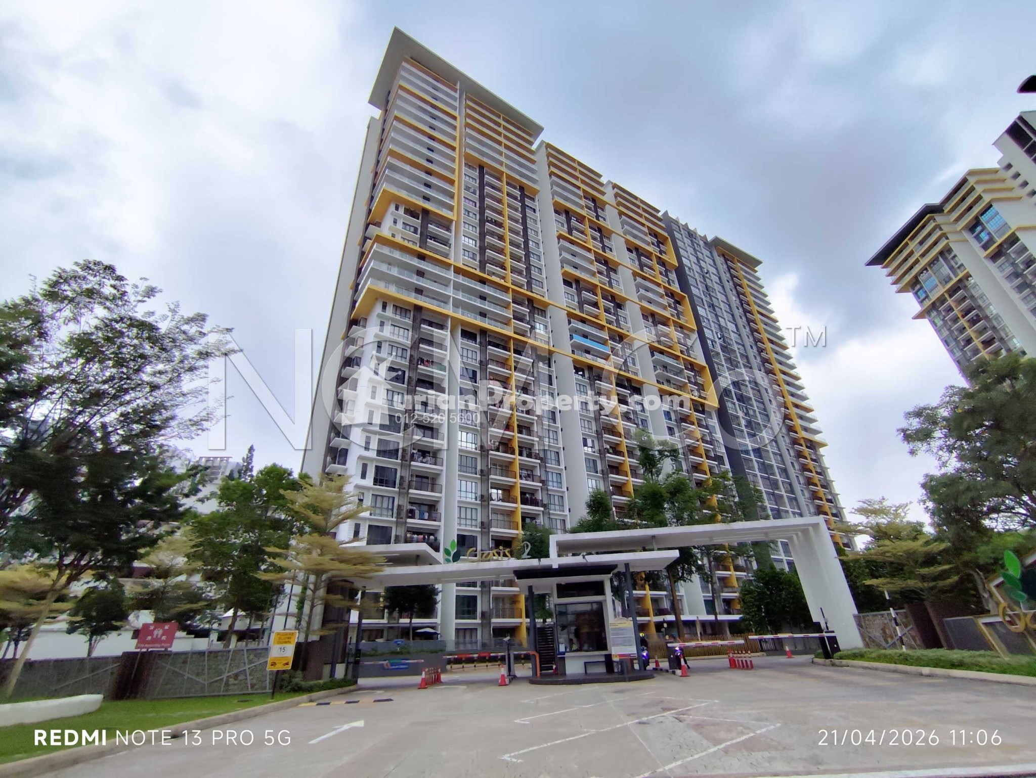 Condo For Auction at Oasis 2 Residence