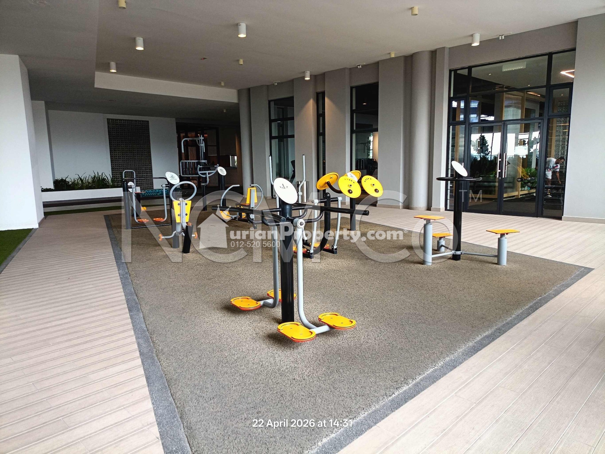 Serviced Residence For Auction at AraTre' Residence