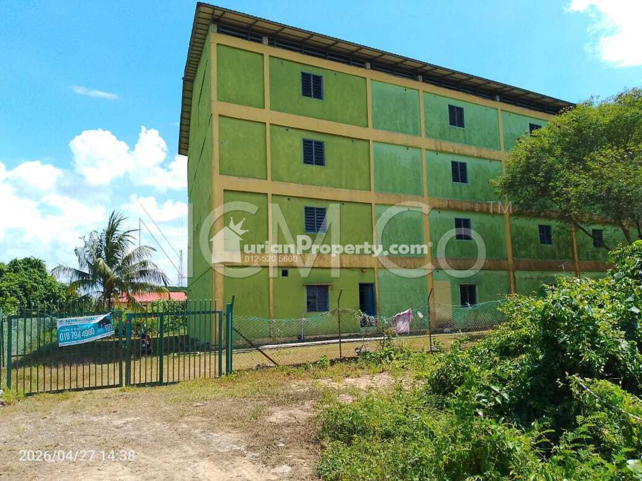 Shop For Auction at Pasir Mas
