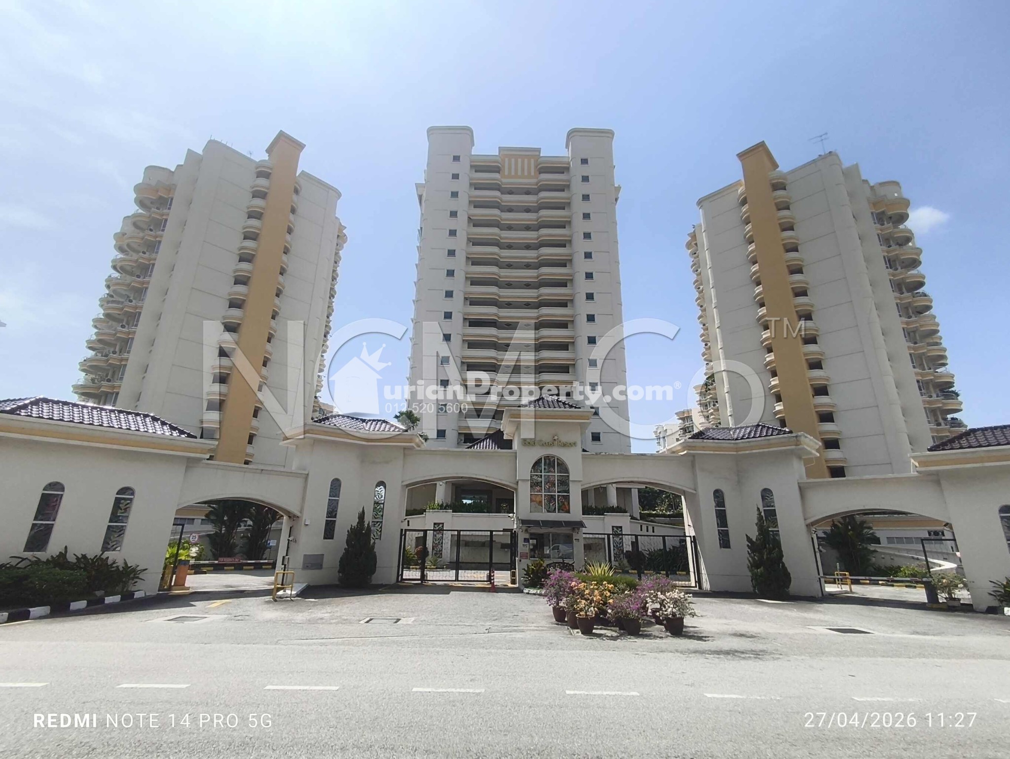 Condo For Auction at Gold Coast