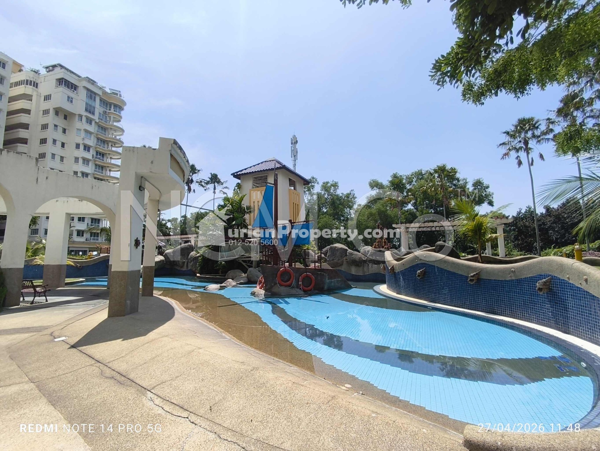 Condo For Auction at Gold Coast