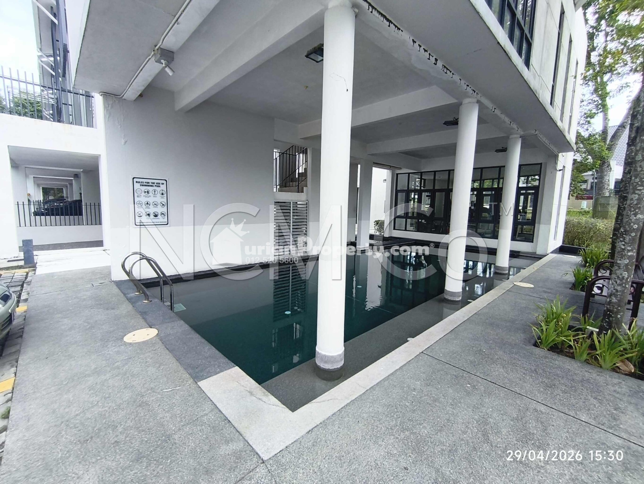 Terrace House For Auction at Crescent Park