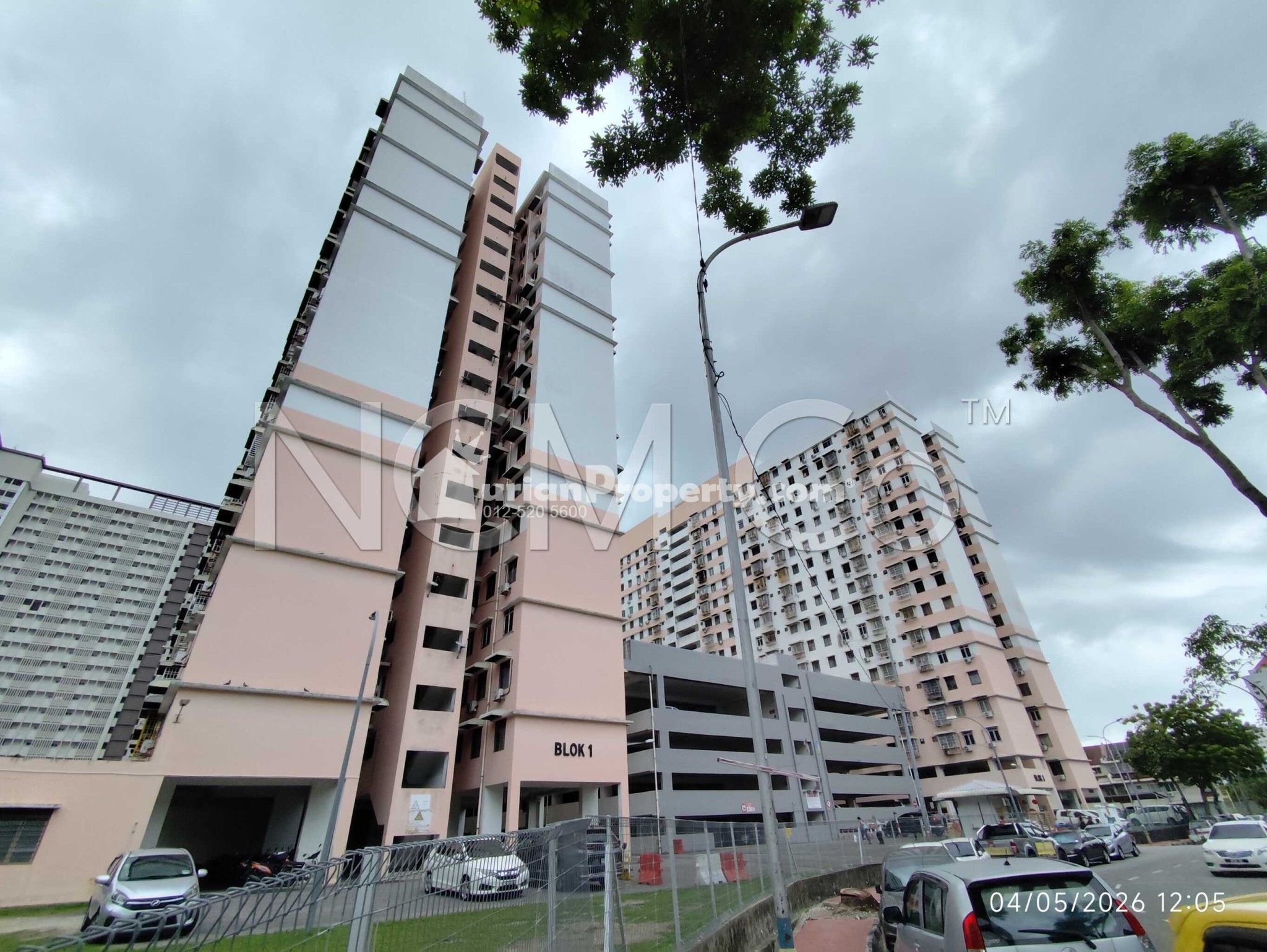 Apartment For Auction at Sri Aman Apartment